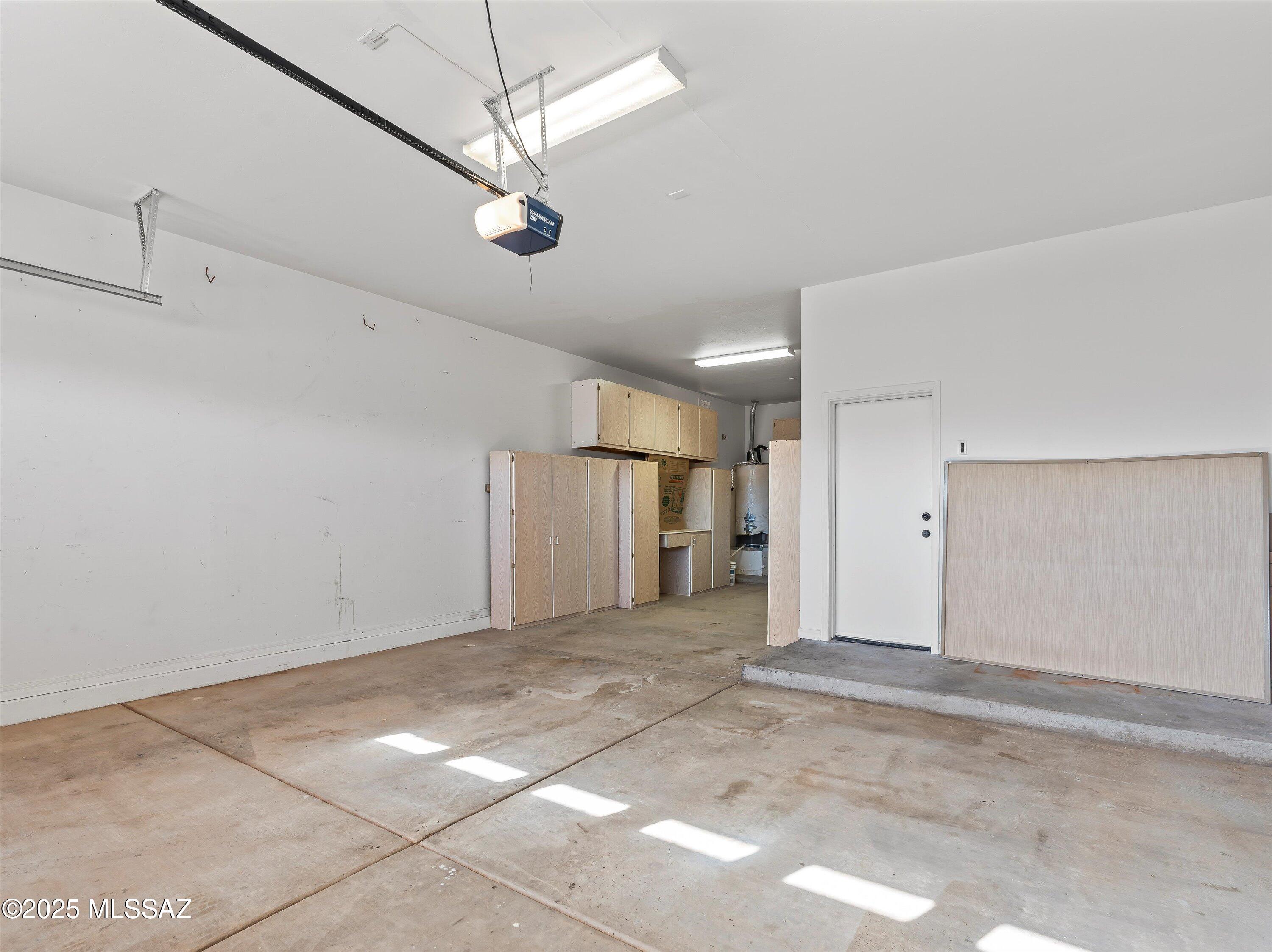 Continental Reserve Blk. 16A (1-111) - Residential