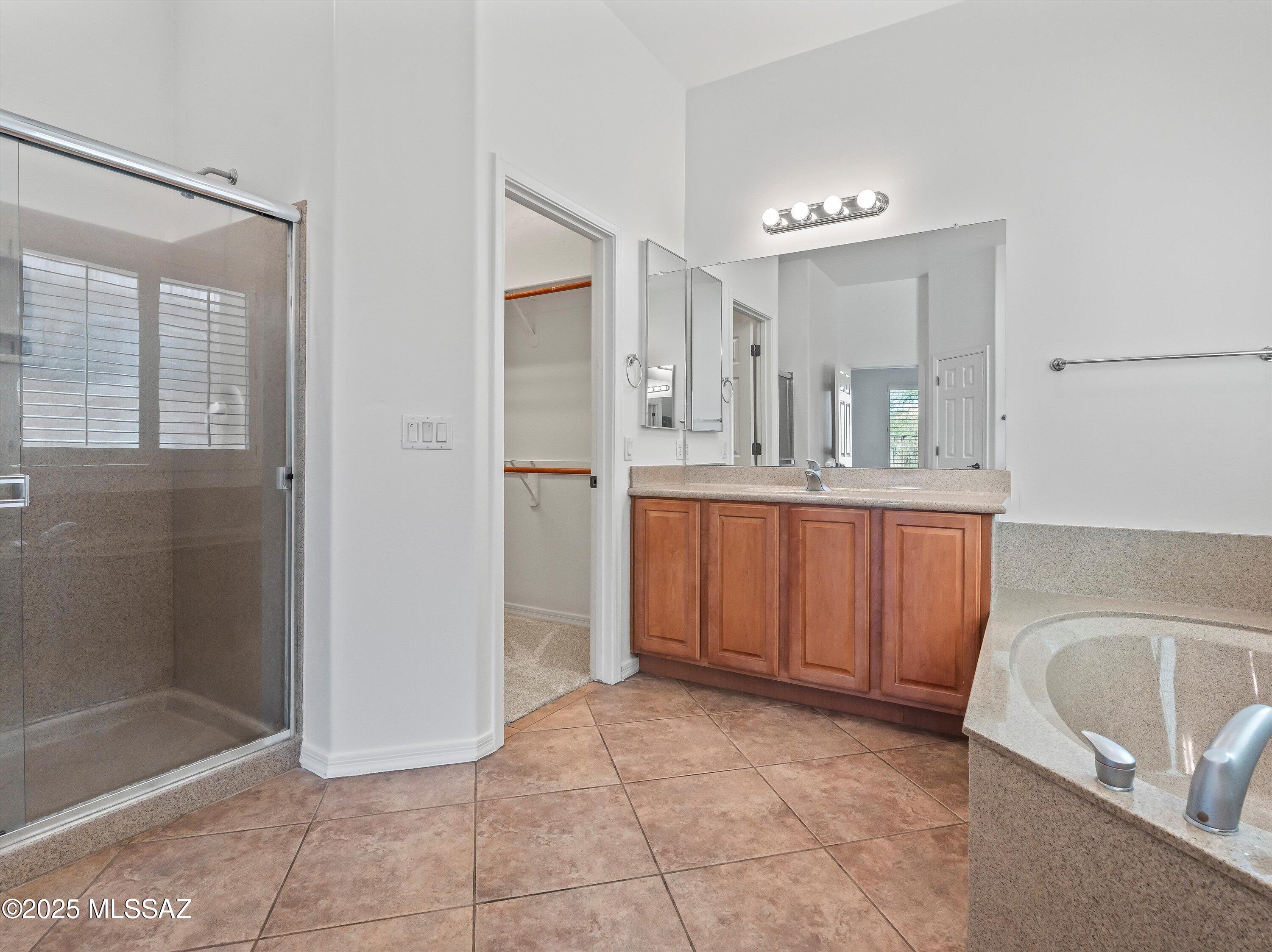 Continental Reserve Blk. 16A (1-111) - Residential