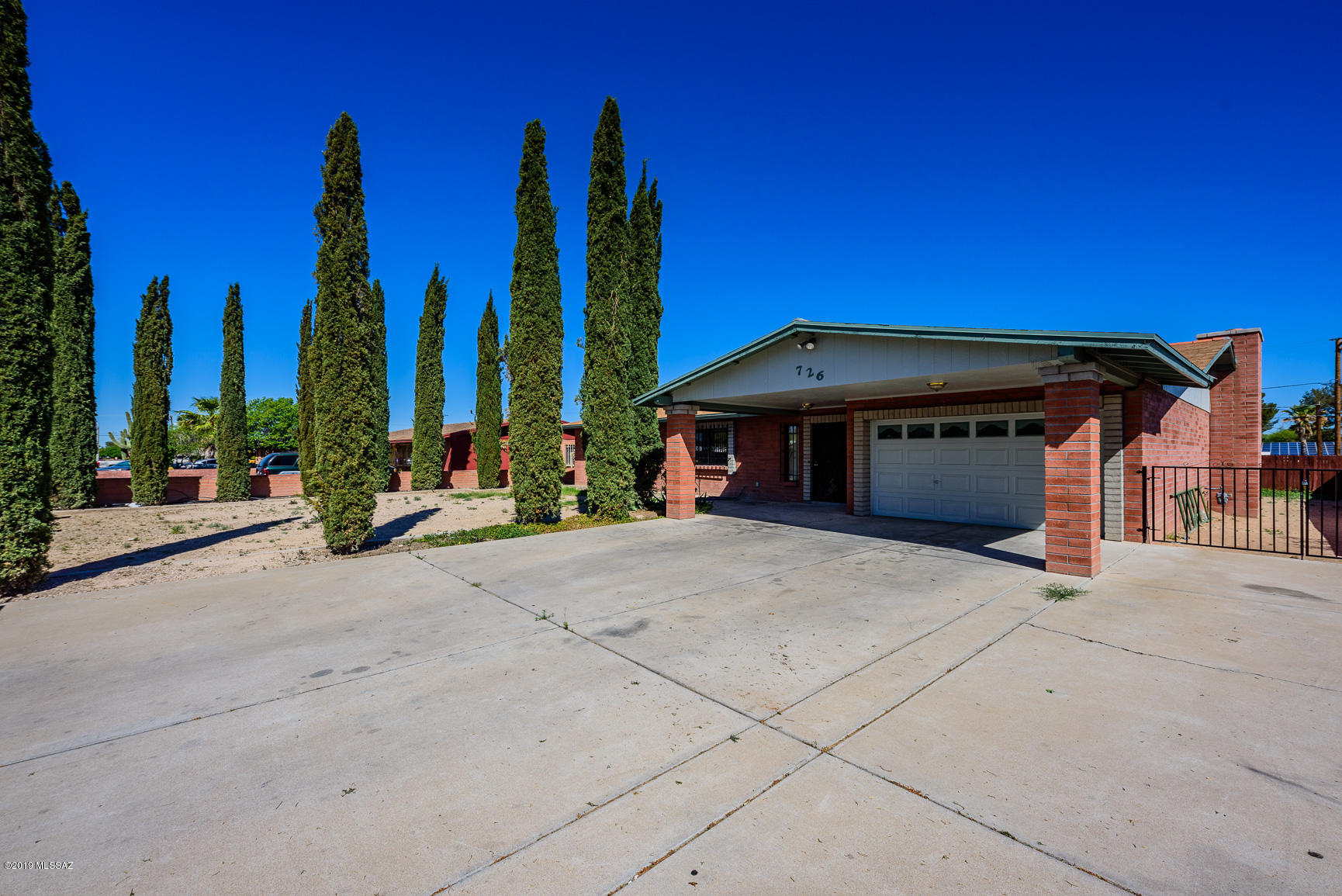 Mission Manor NO. 8 - Residential