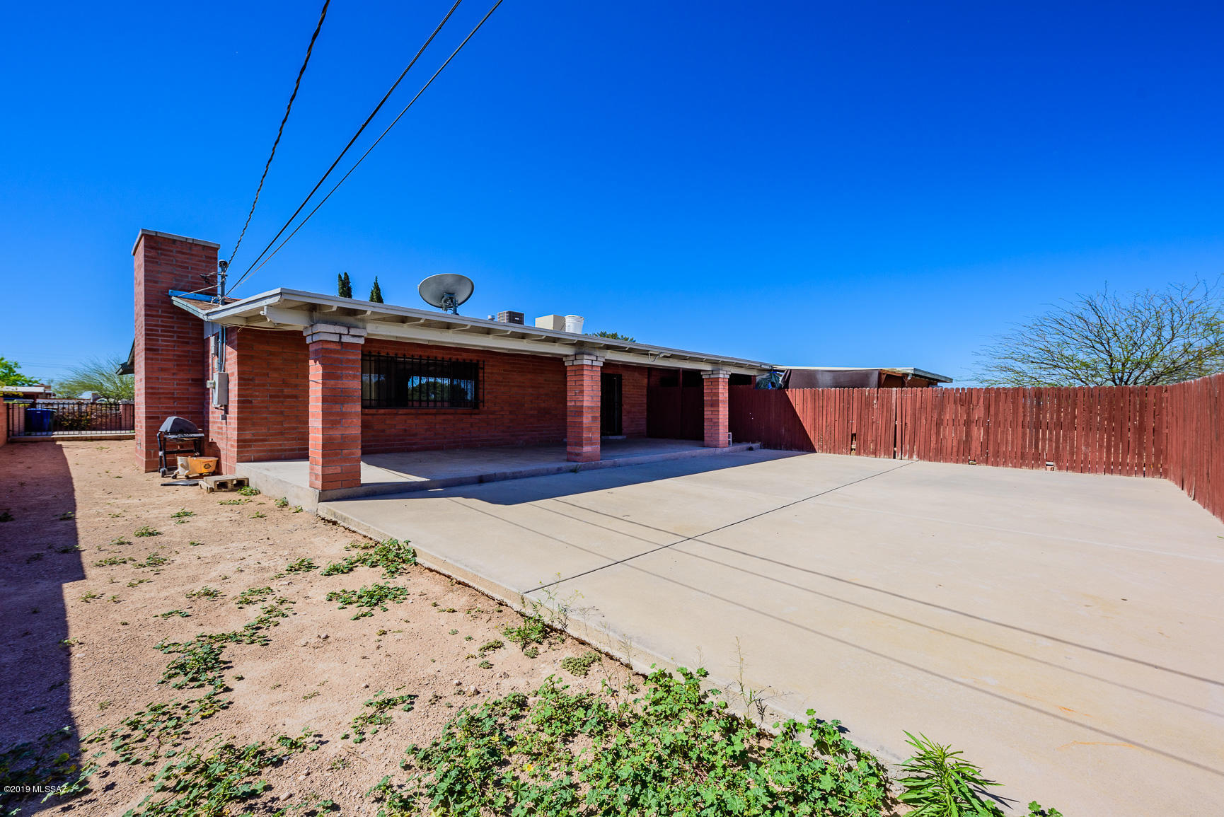 Mission Manor NO. 8 - Residential