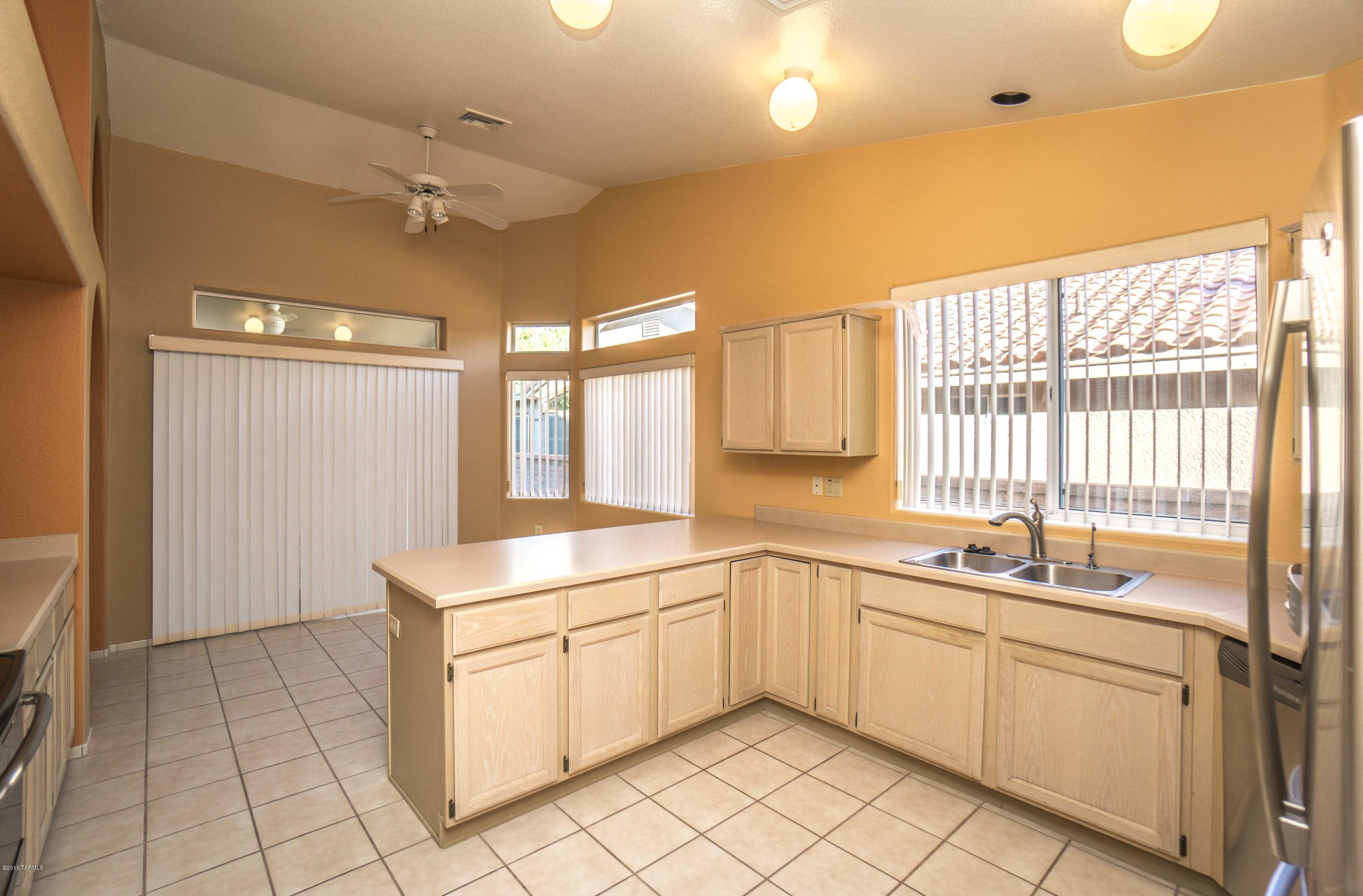 Colonia De Los Alamos - Residential