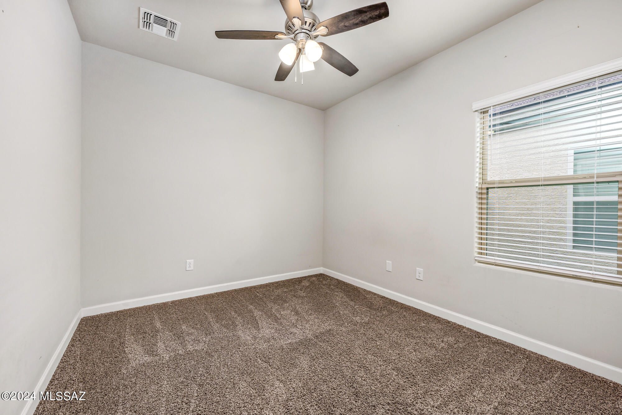 Silverbell Crossings SQ20131720884 - Residential Lease