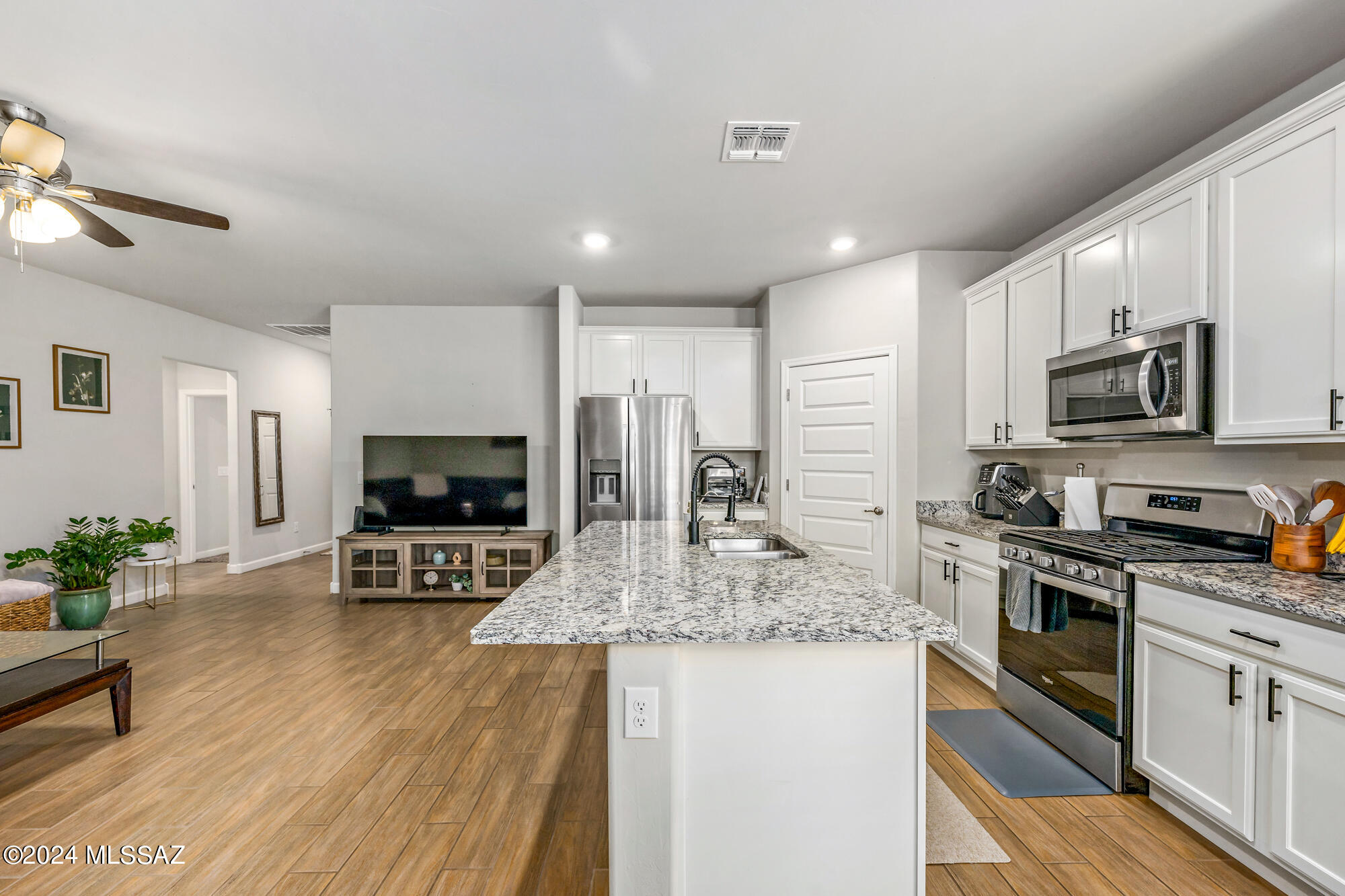 Silverbell Crossings SQ20131720884 - Residential Lease