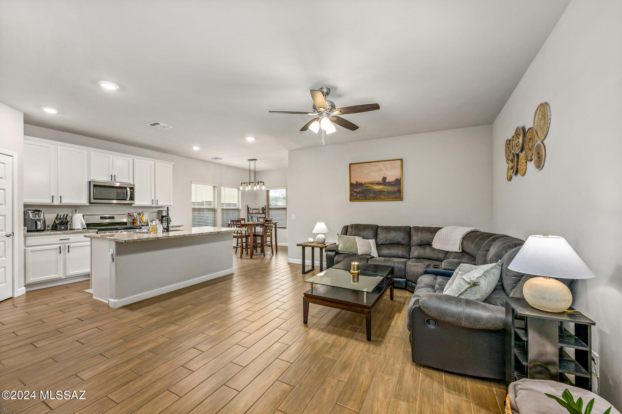 Silverbell Crossings SQ20131720884 - Residential Lease