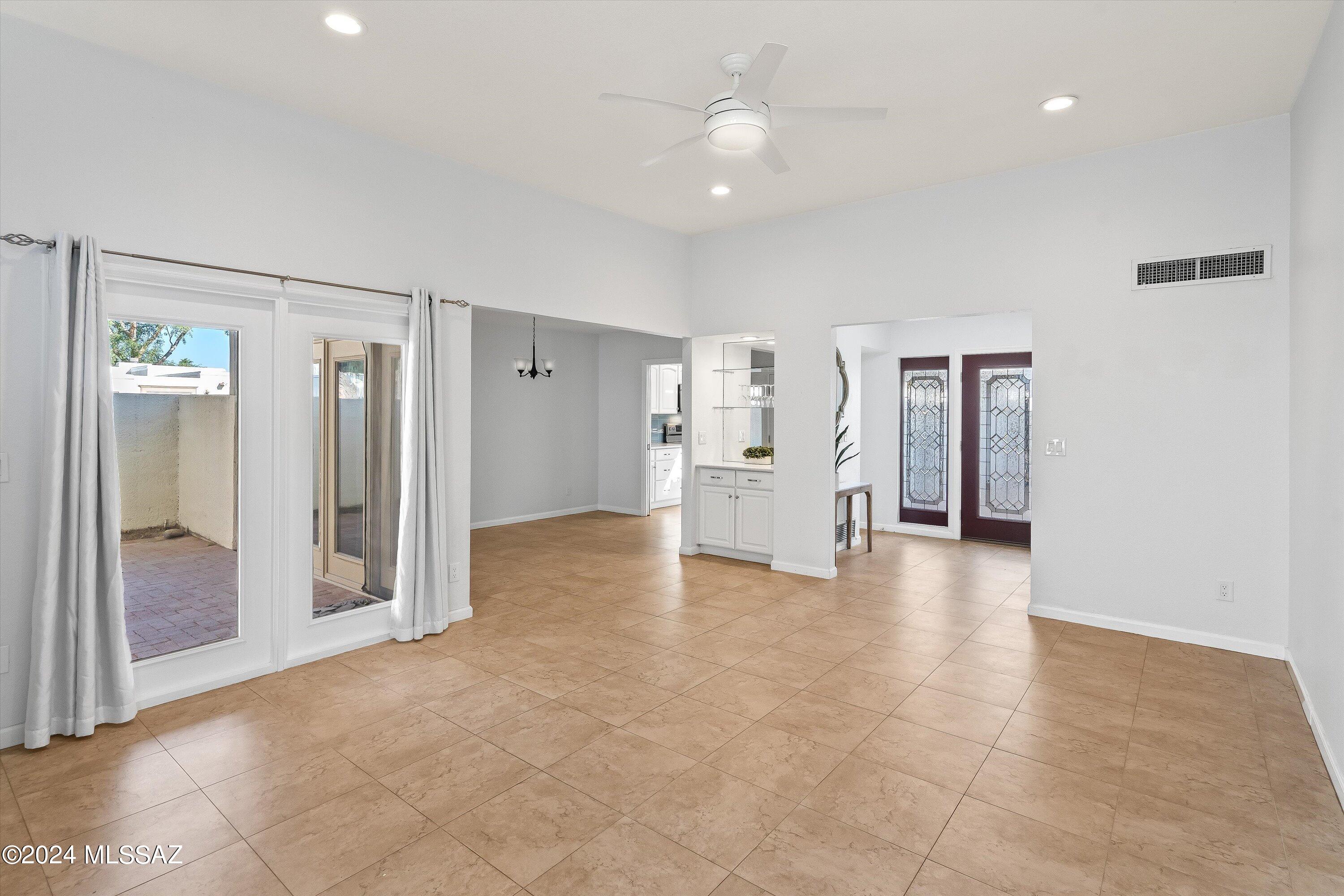 Dorado Cc Est Th - Residential