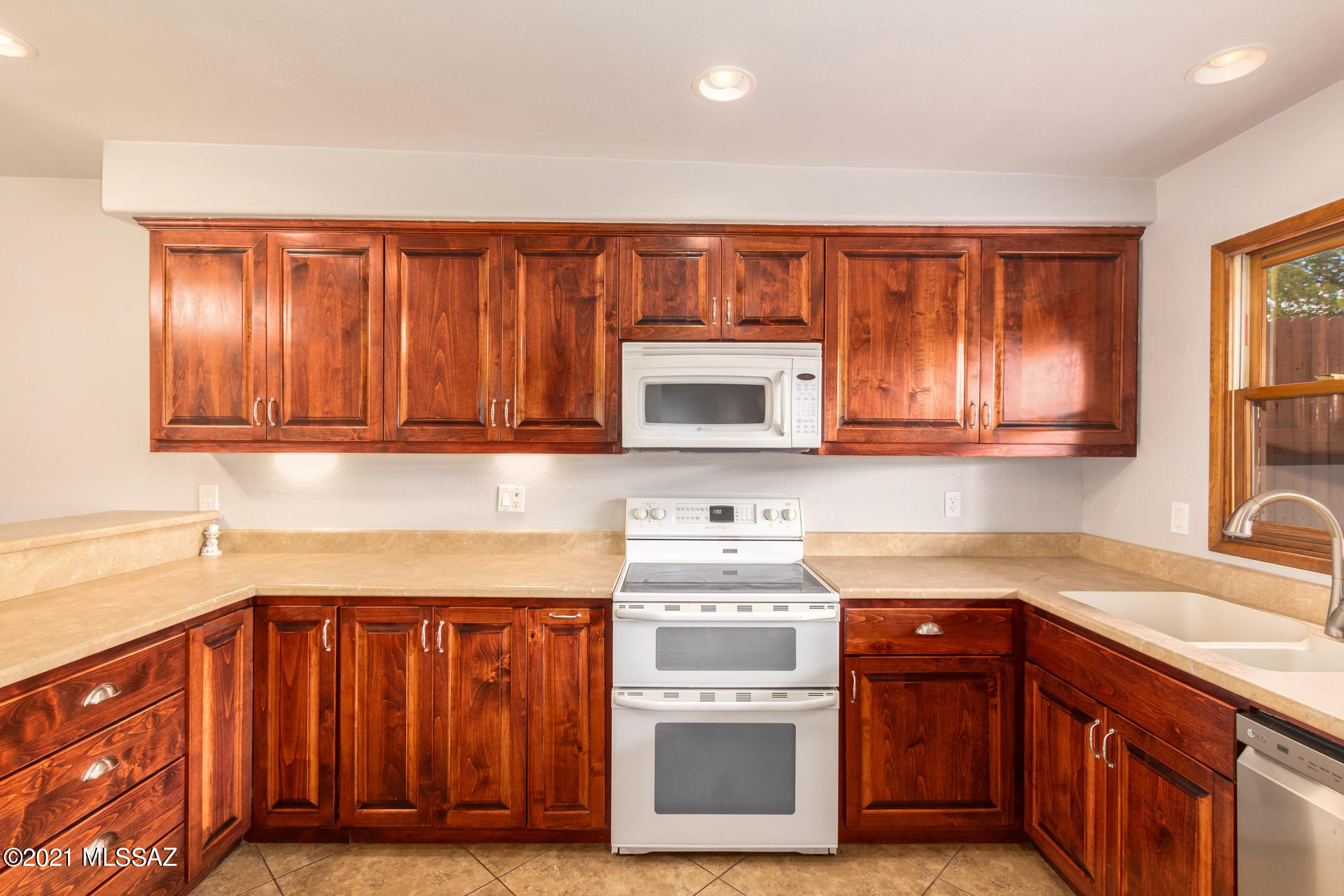 Casas Presidio Condos. - Residential