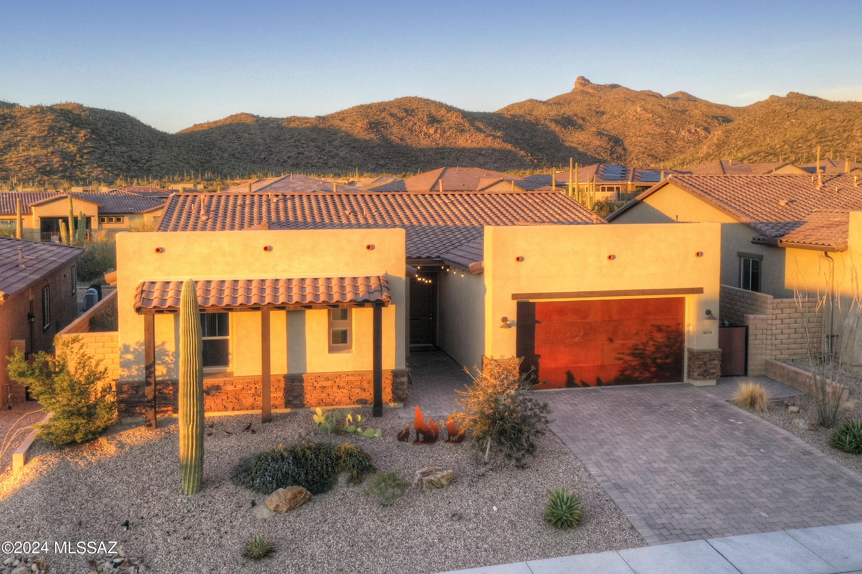 Boulder Bridge Pass II At Dove Mountain SQ20143250154 - Residential