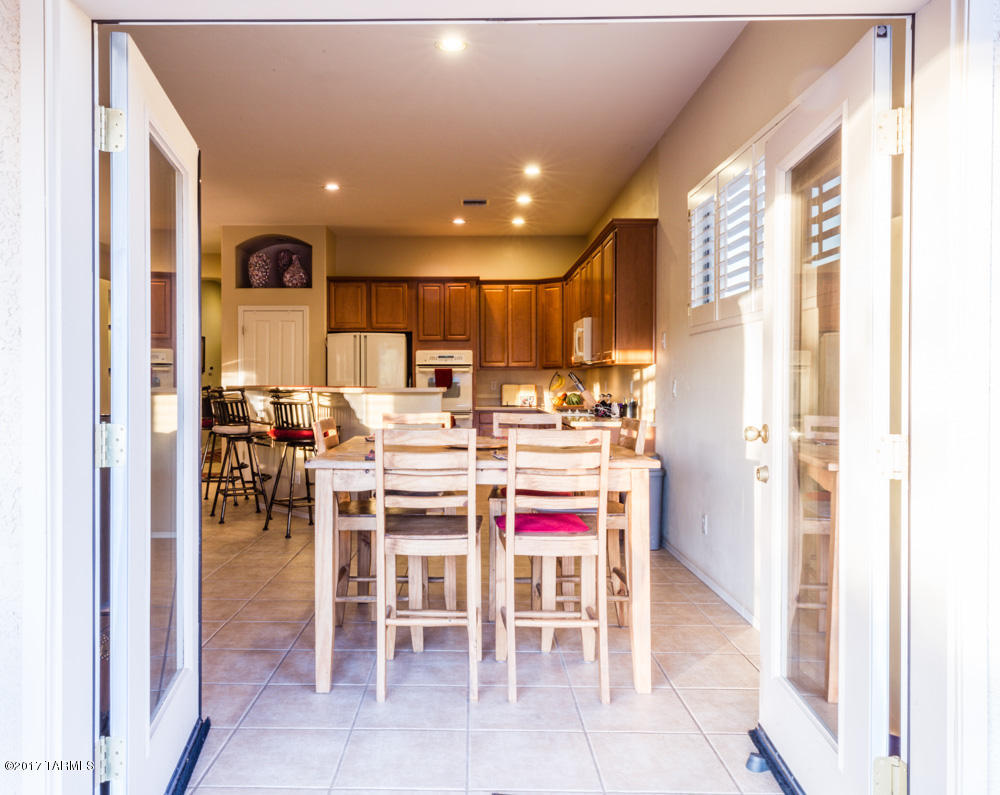 Continental Reserve Blk. 10 (1-69) - Residential