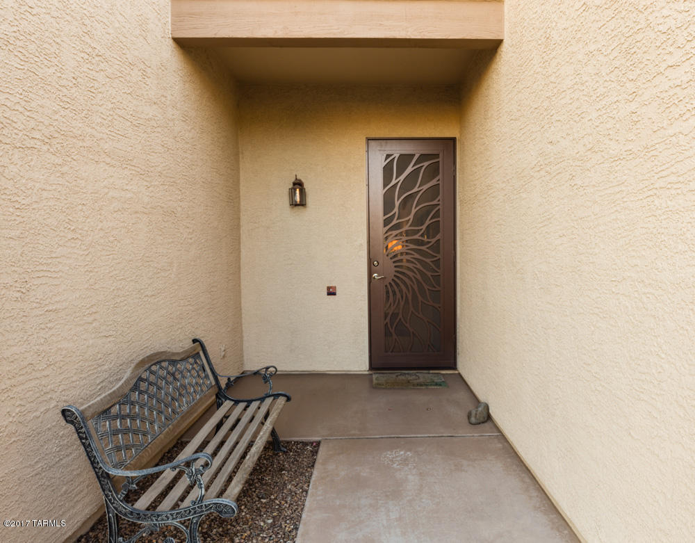 Continental Reserve Blk. 10 (1-69) - Residential