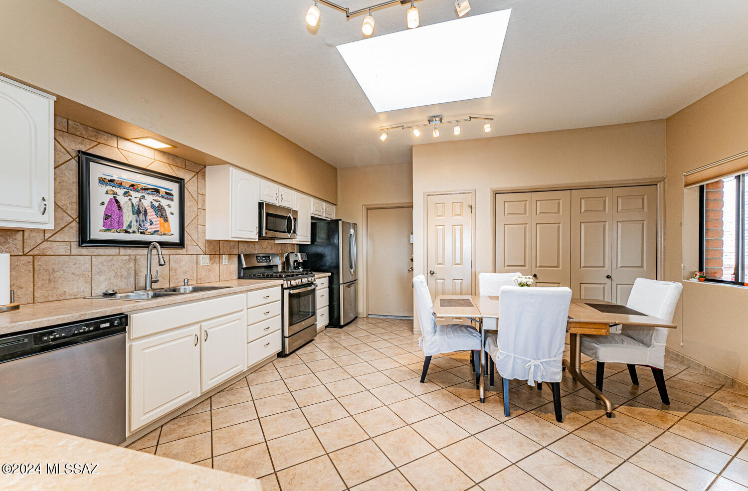 Canoa Hills Townhomes (1-130) - Residential