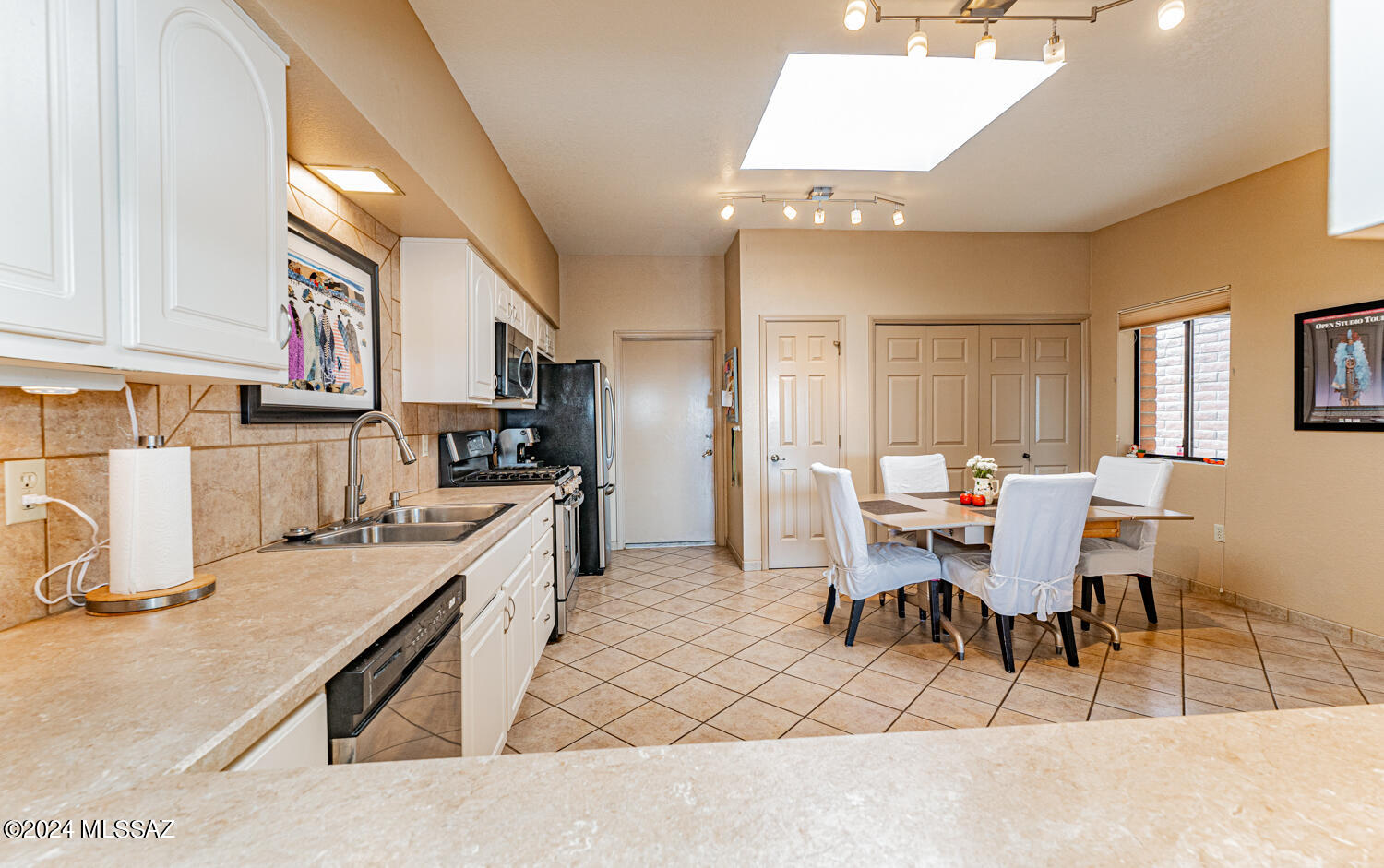 Canoa Hills Townhomes (1-130) - Residential