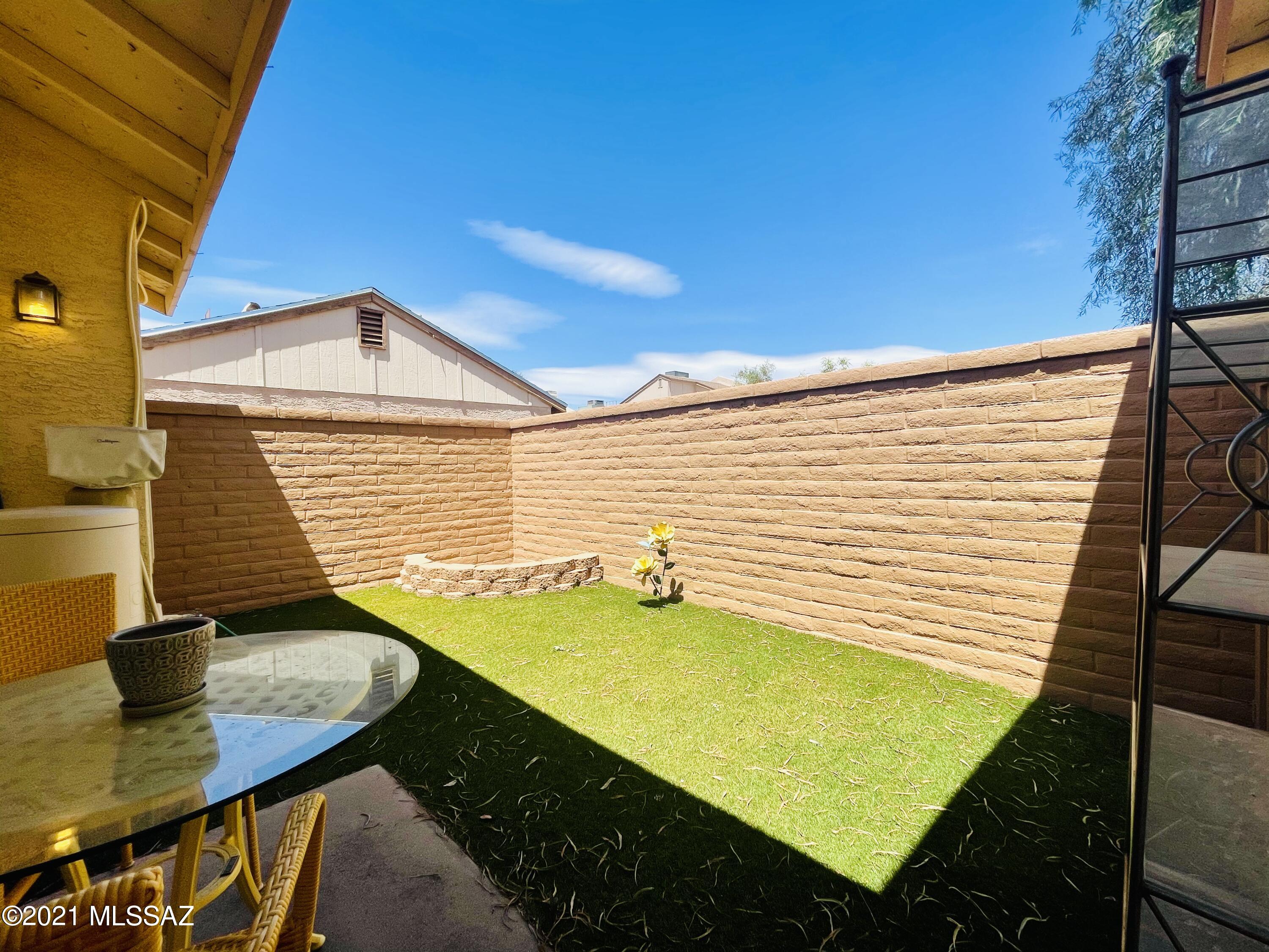 Casitas De Palo Santo (1-225) - Residential