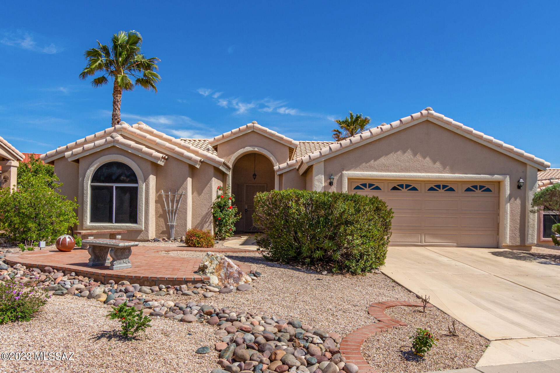 Highpointe (1-32) - Residential