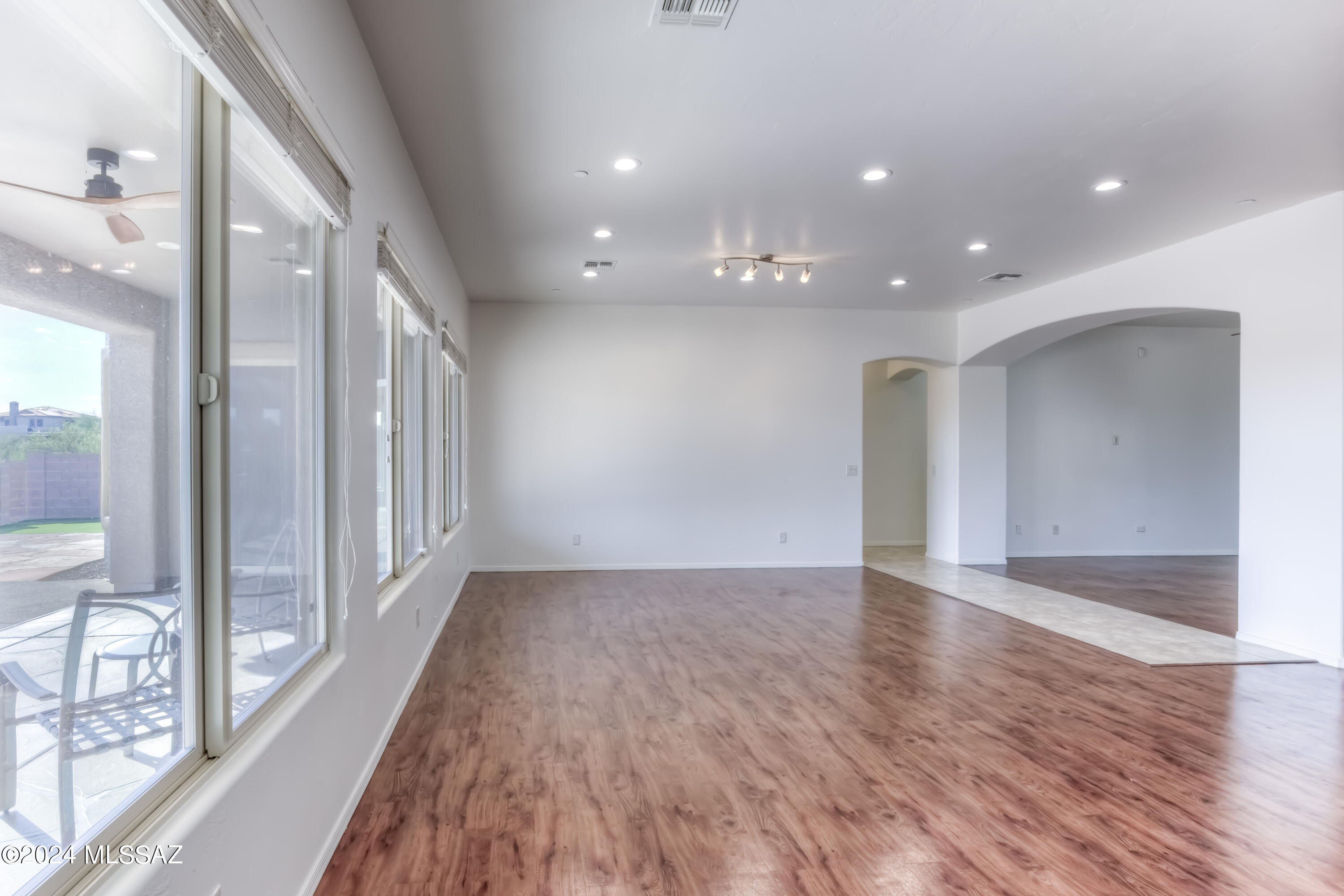 Agua Dulce (1-60) - Residential