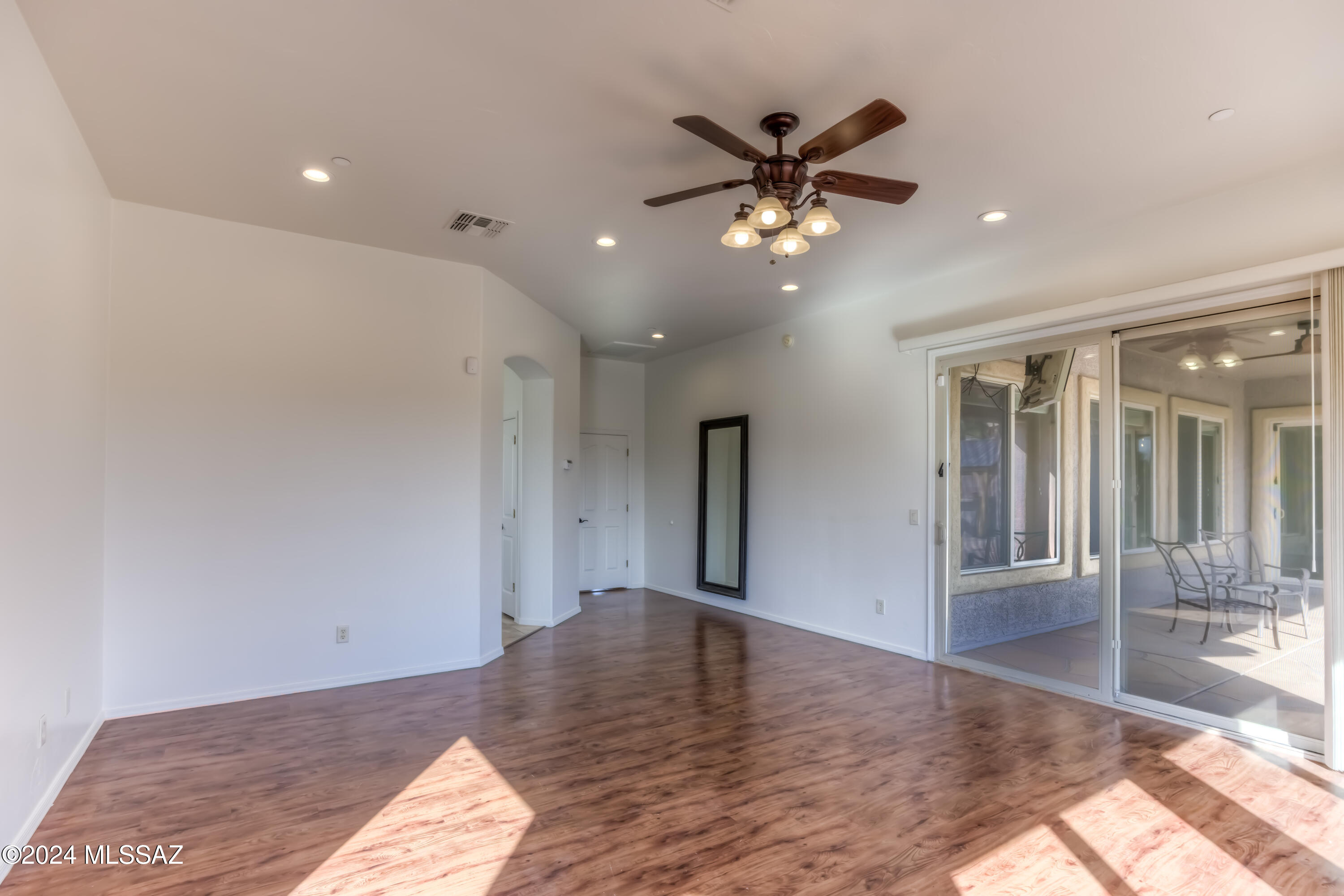 Agua Dulce (1-60) - Residential