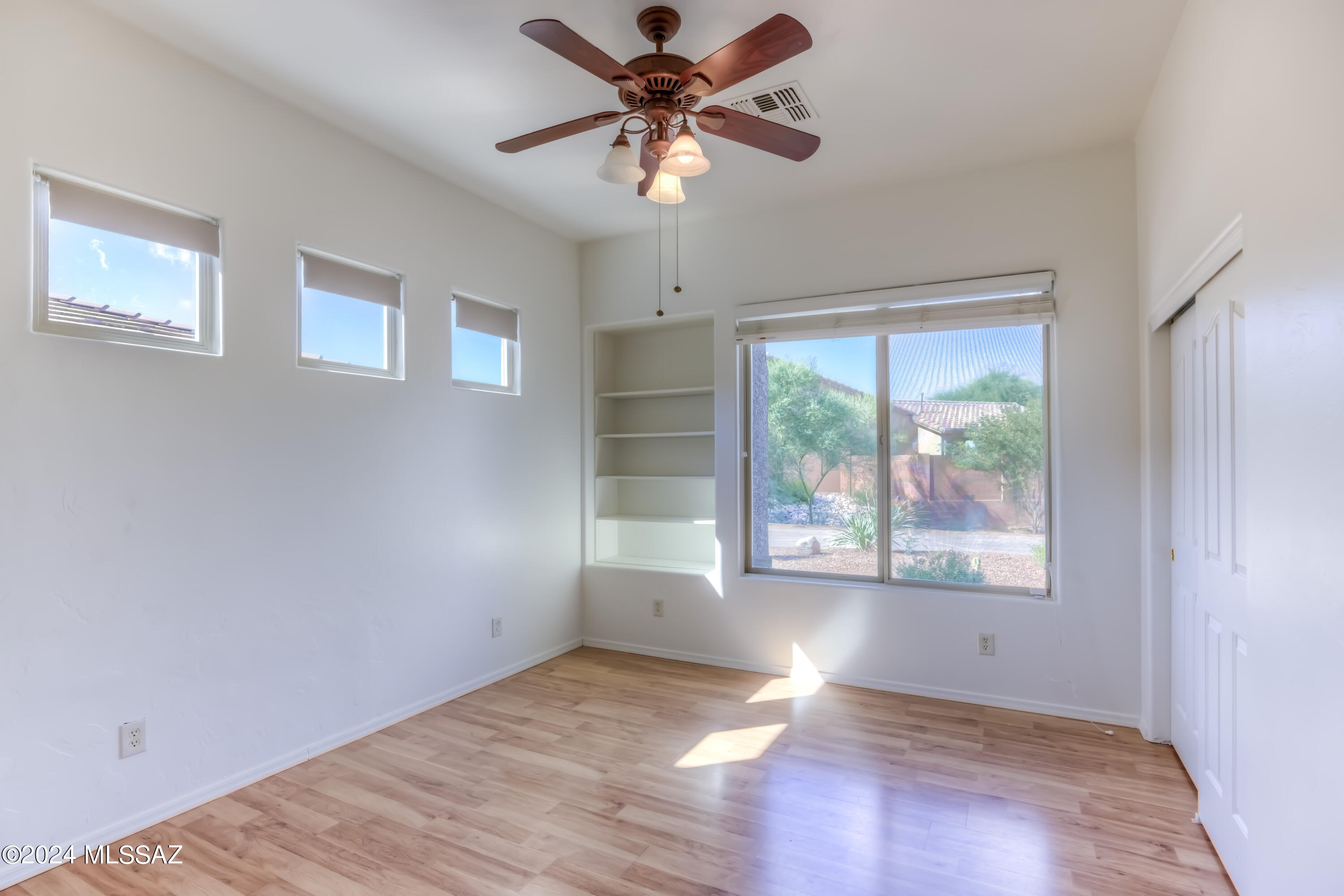Agua Dulce (1-60) - Residential