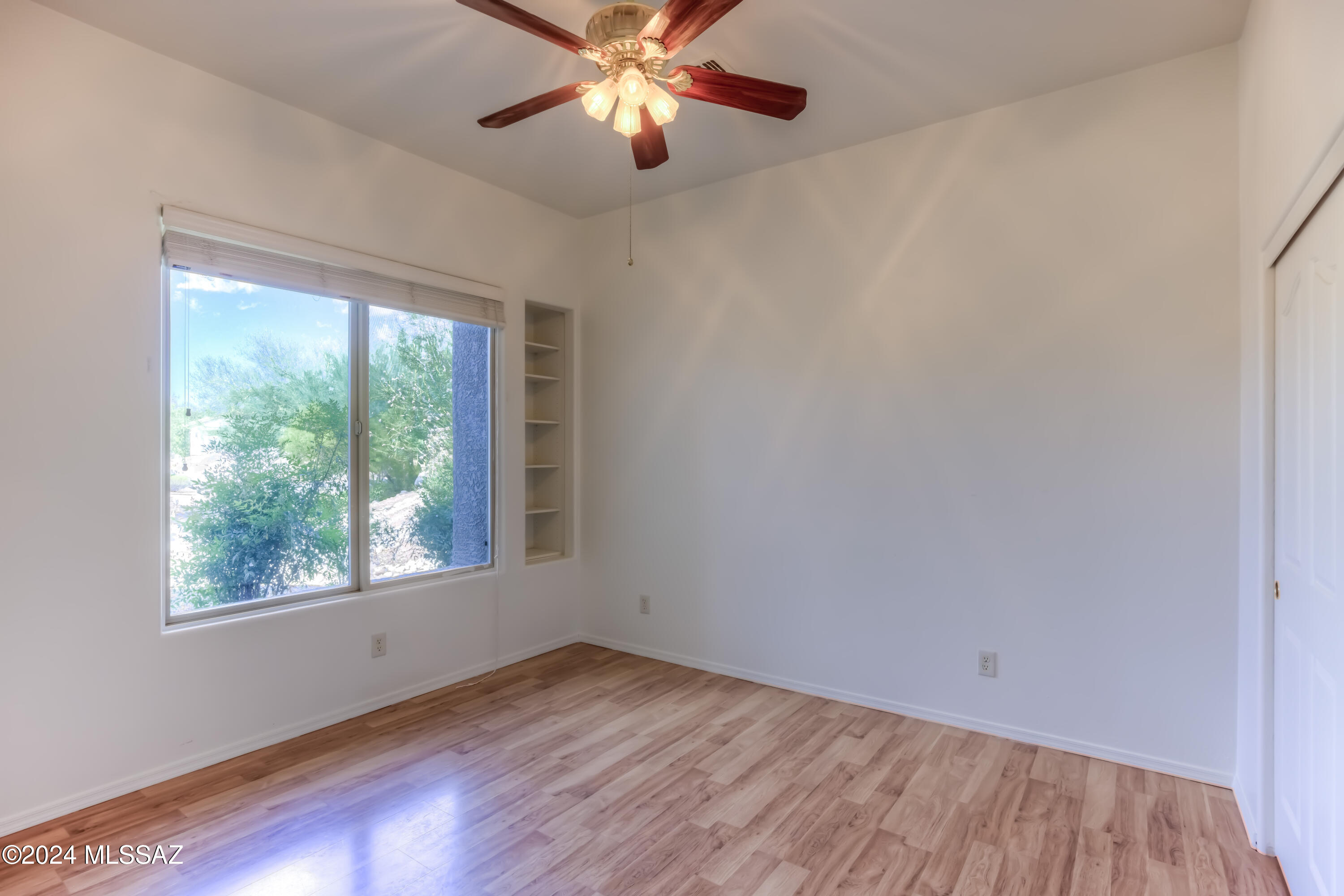 Agua Dulce (1-60) - Residential