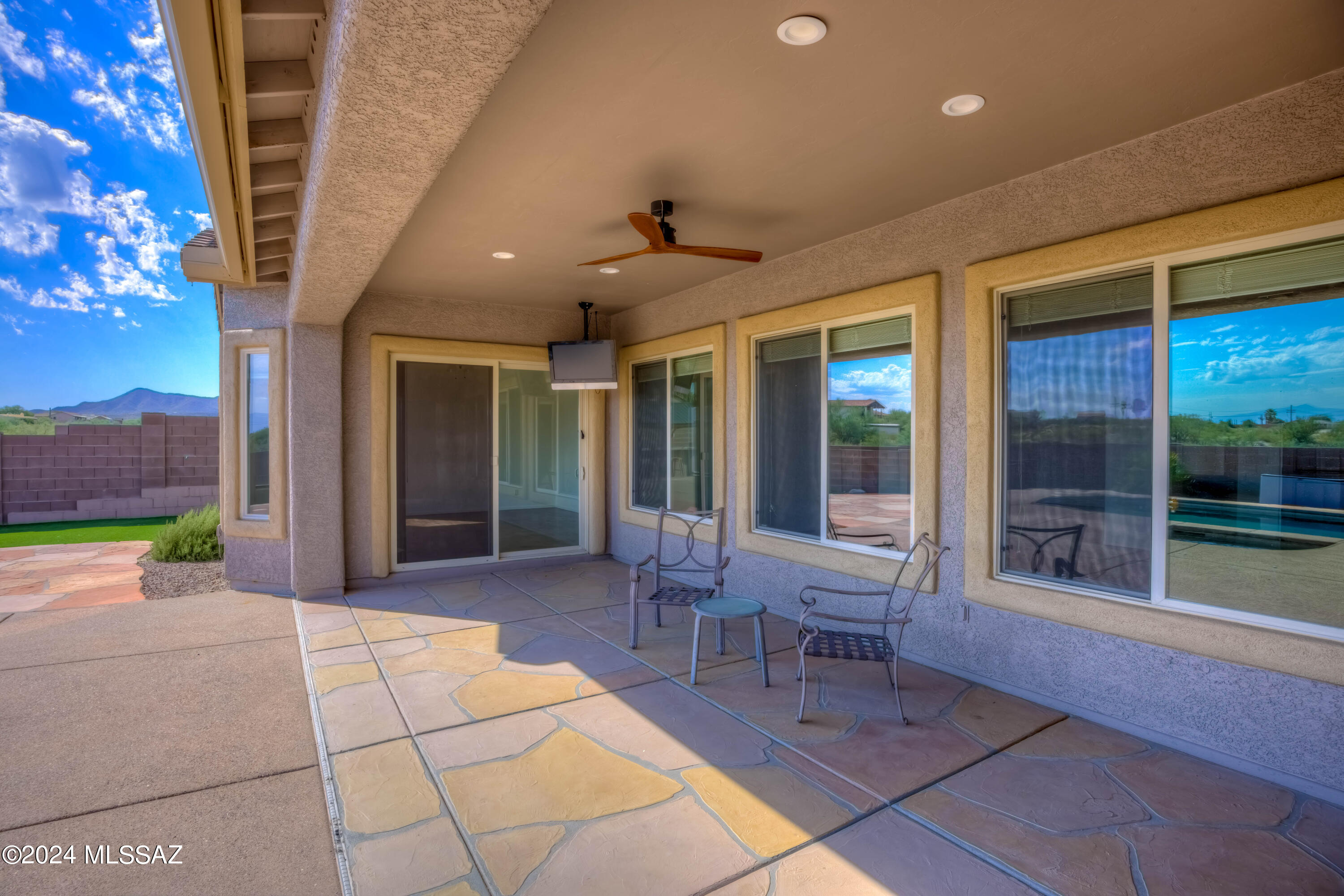 Agua Dulce (1-60) - Residential