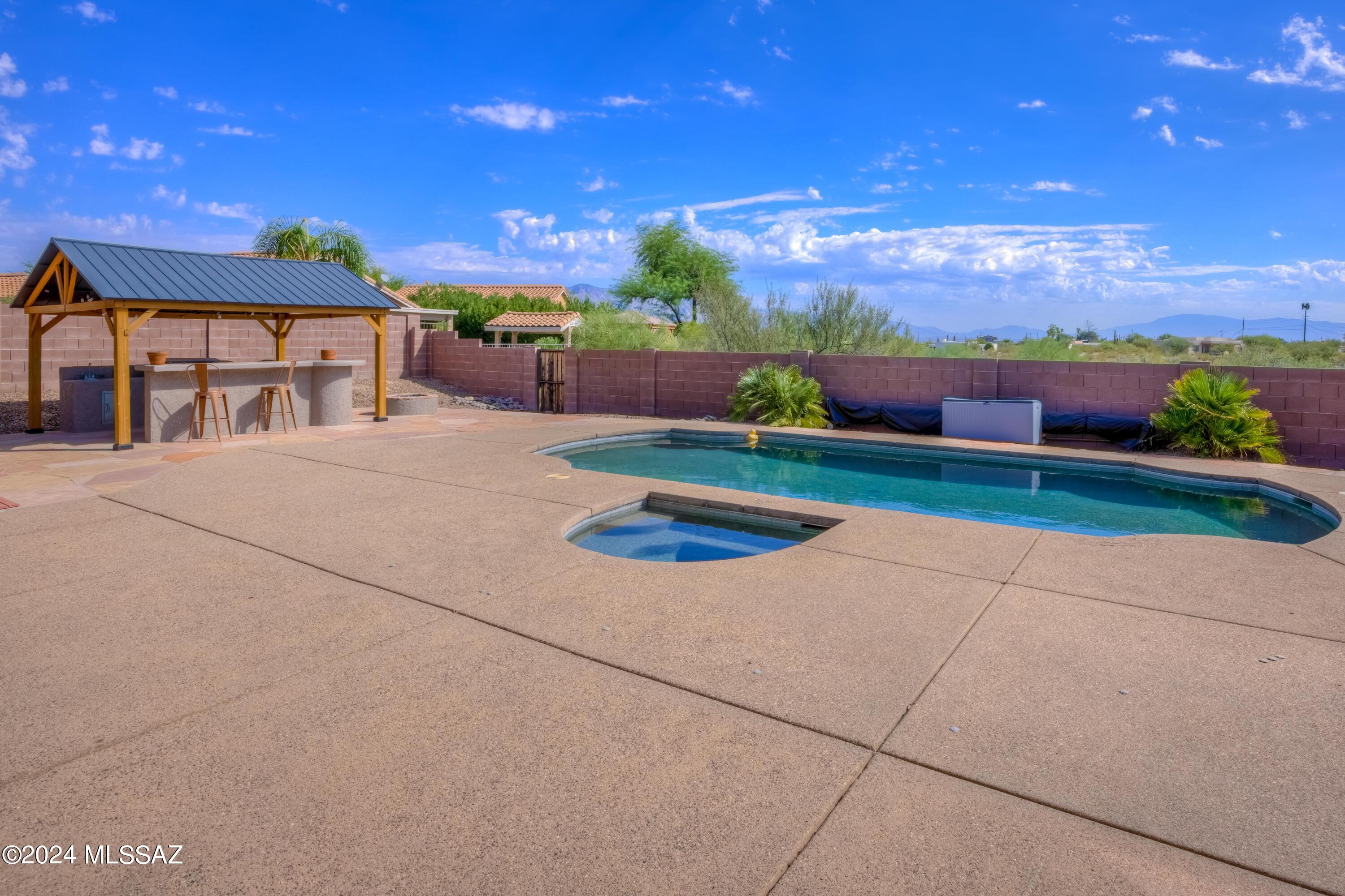 Agua Dulce (1-60) - Residential