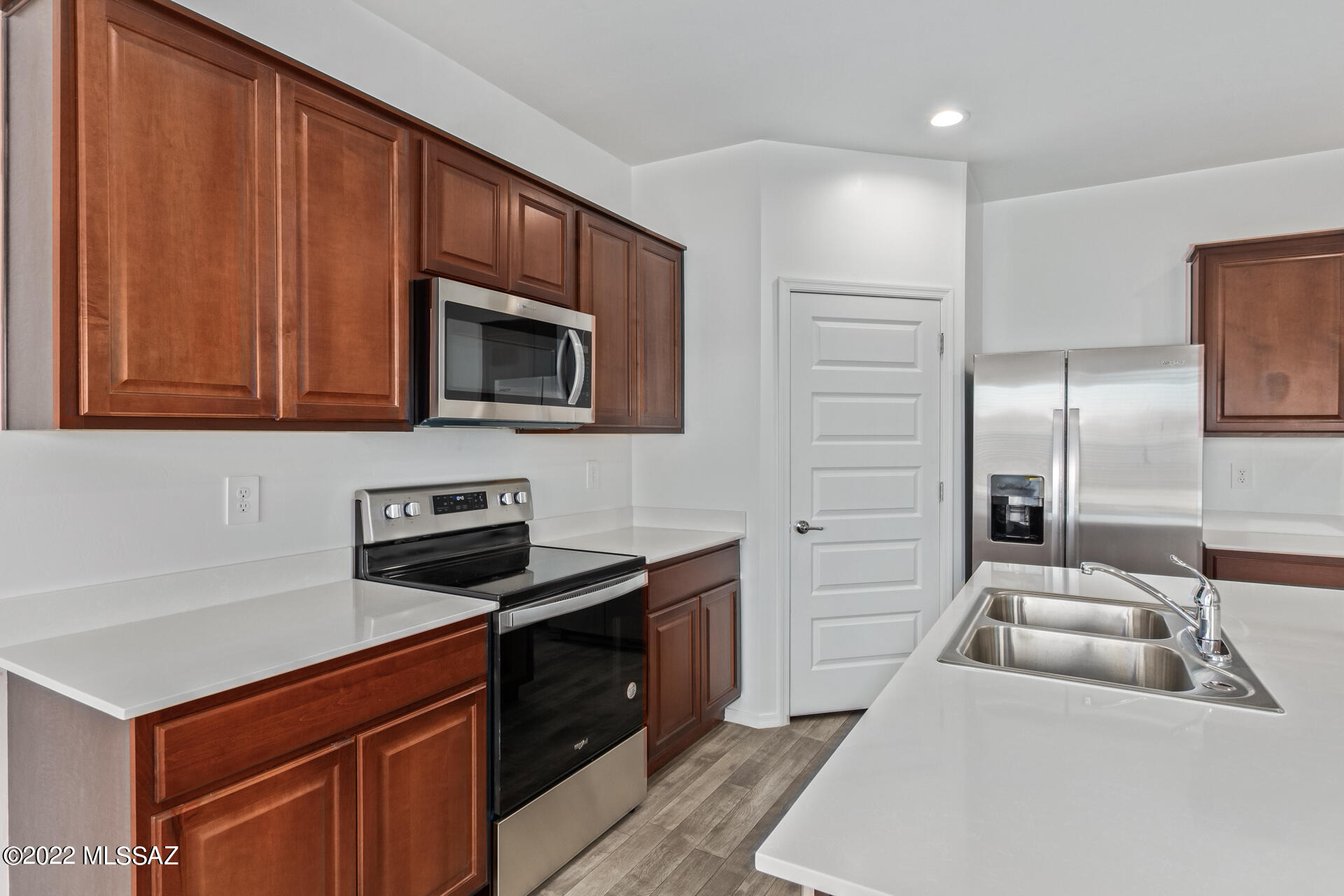 Unsubdivided - Residential Lease