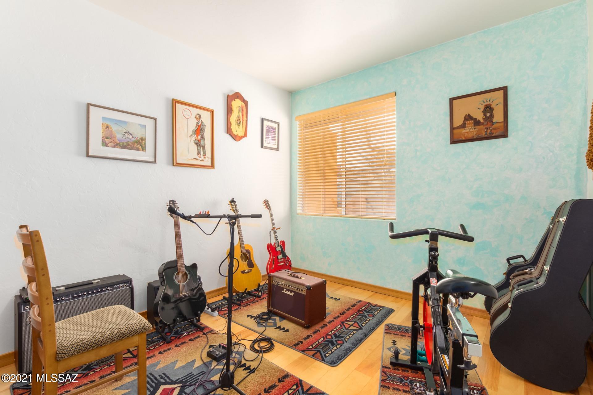 Sonoran Place (1-50) - Residential