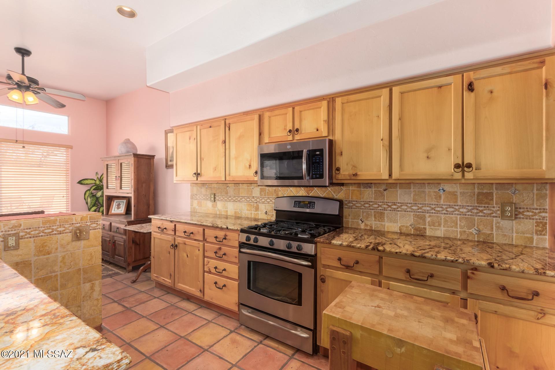 Sonoran Place (1-50) - Residential