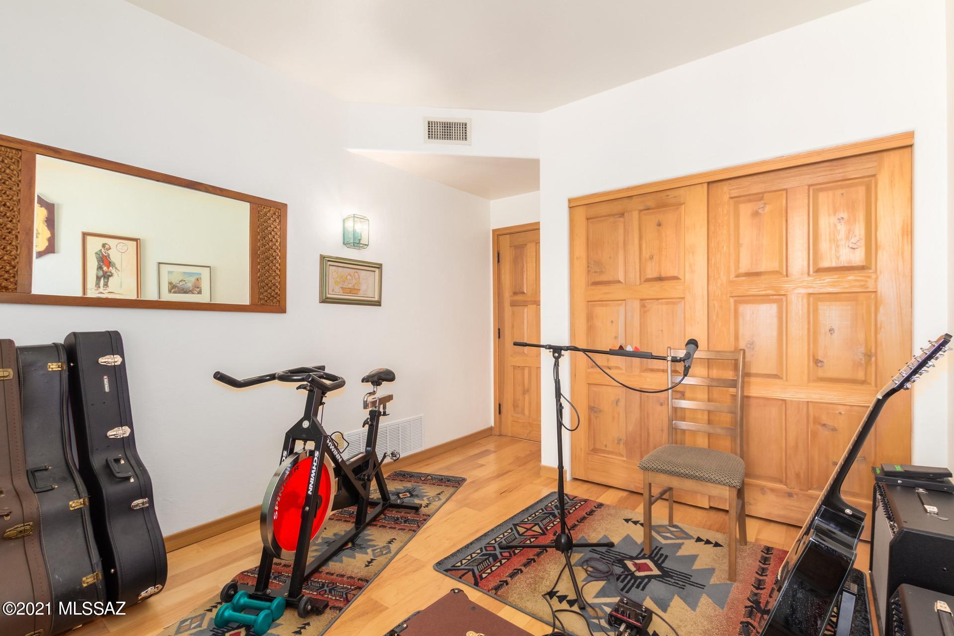 Sonoran Place (1-50) - Residential