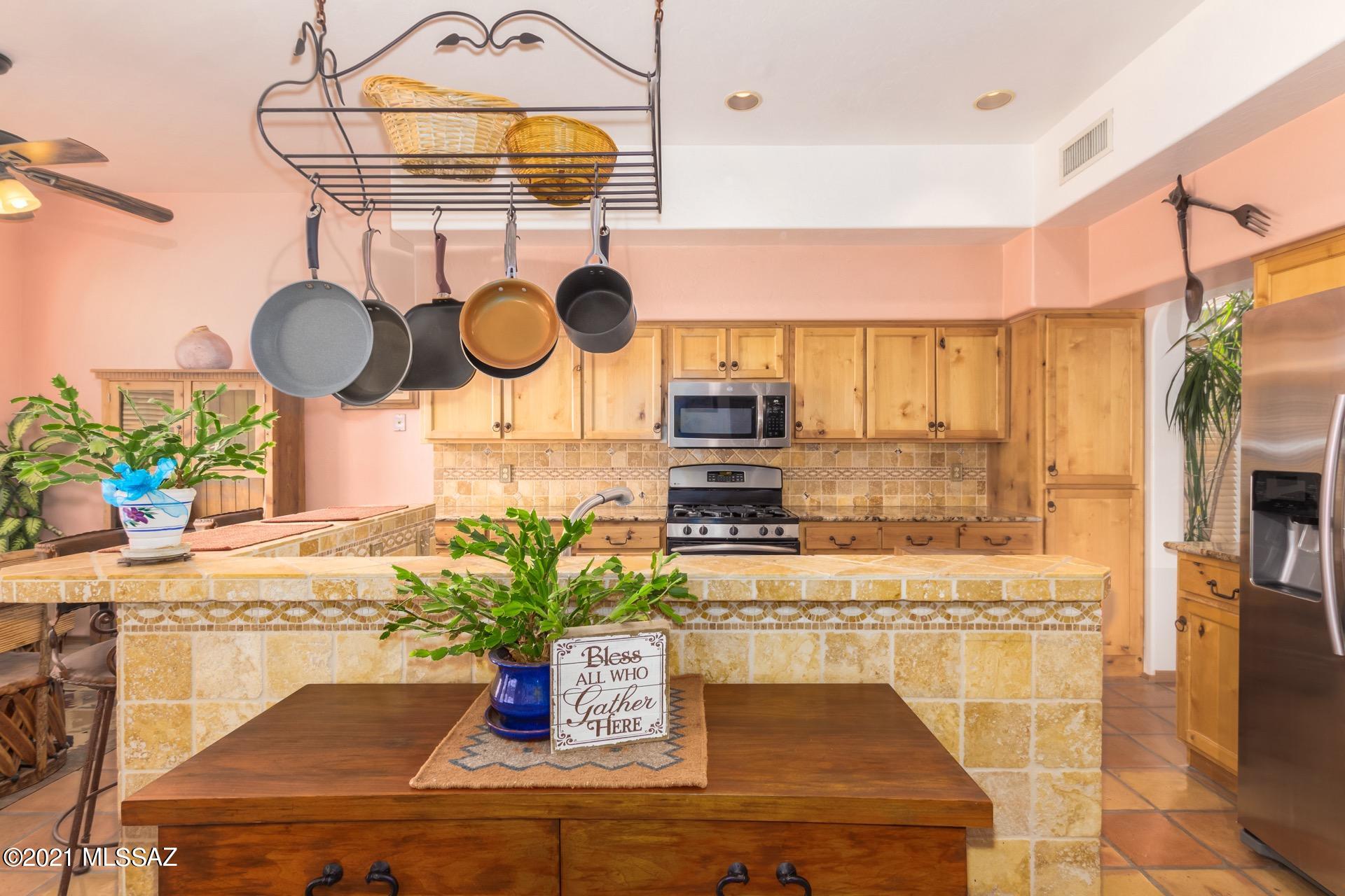 Sonoran Place (1-50) - Residential