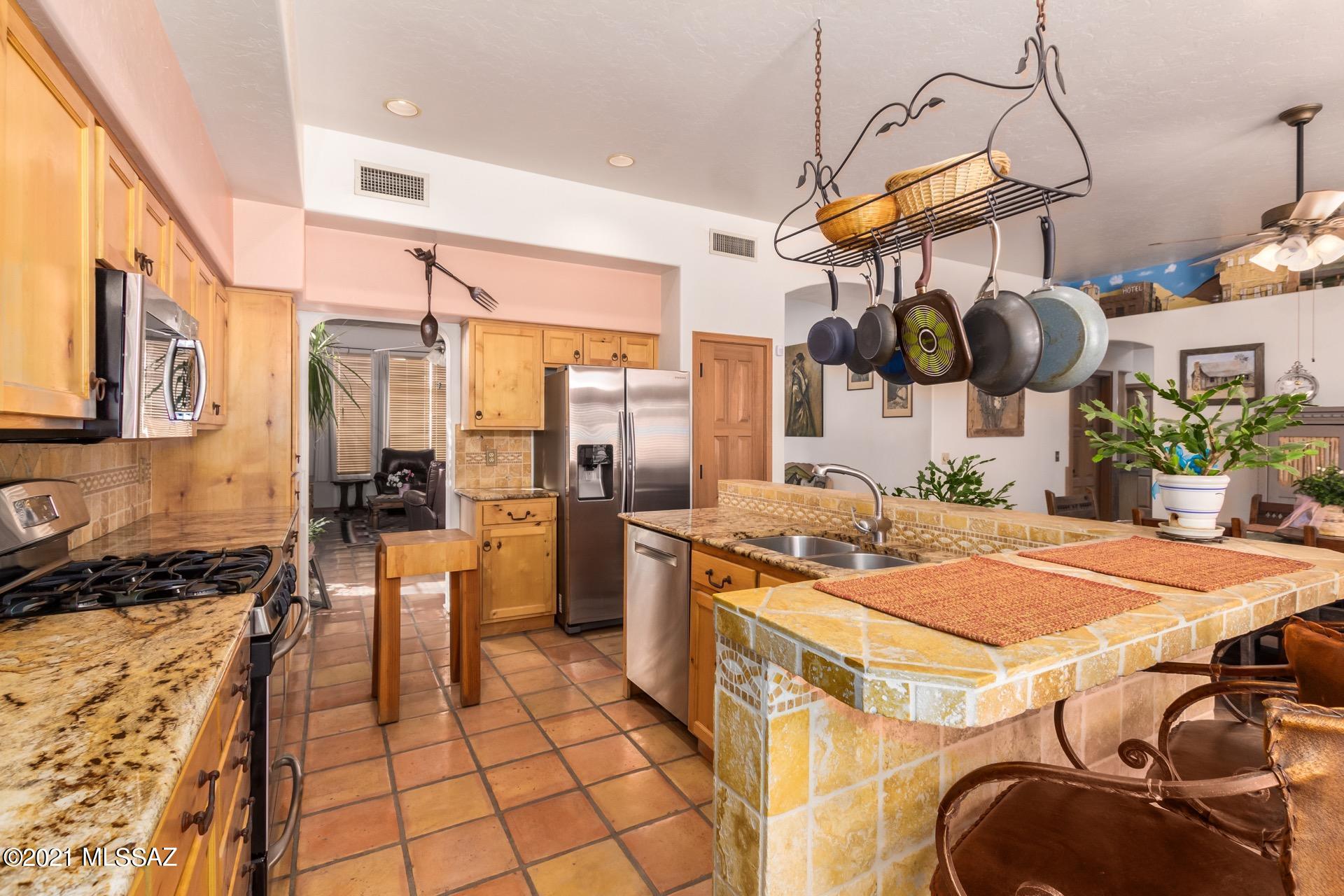 Sonoran Place (1-50) - Residential