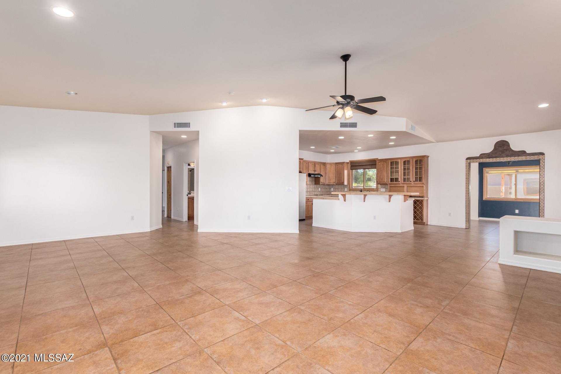 New Tucson Unit NO. 29 - Residential