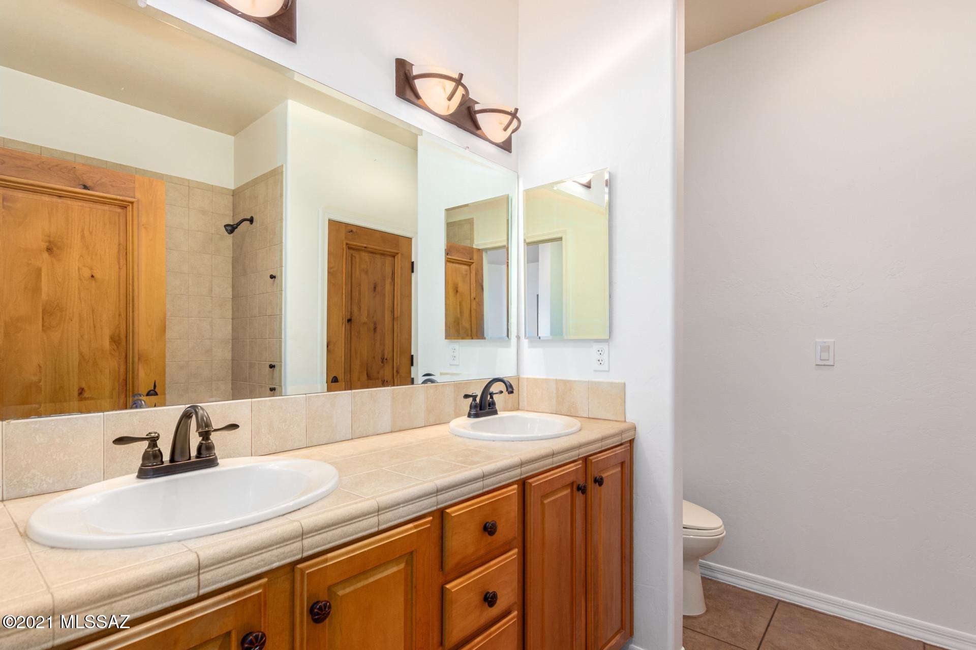 New Tucson Unit NO. 29 - Residential