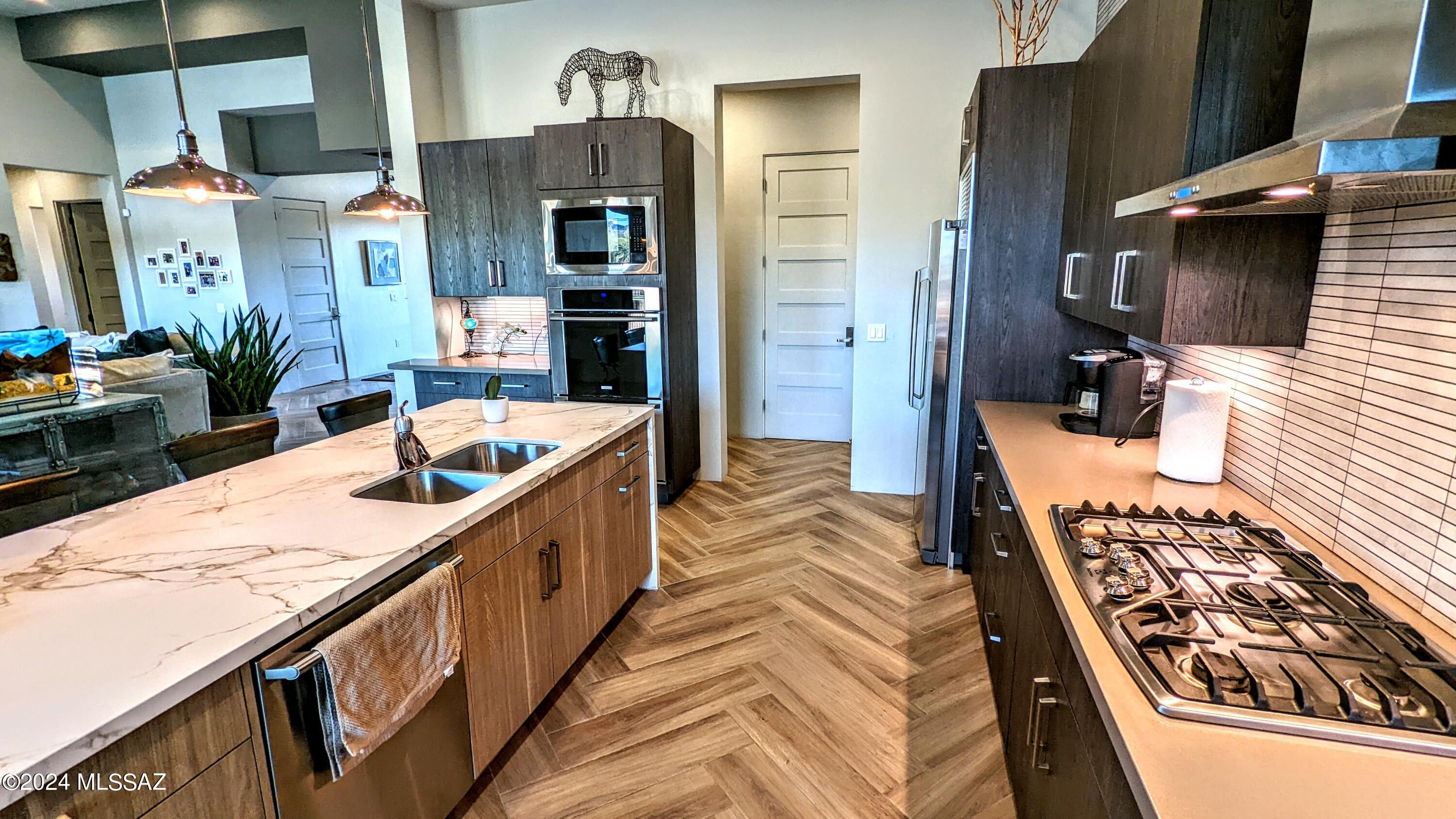 Garden Estates Amended (1-25) - Residential Lease