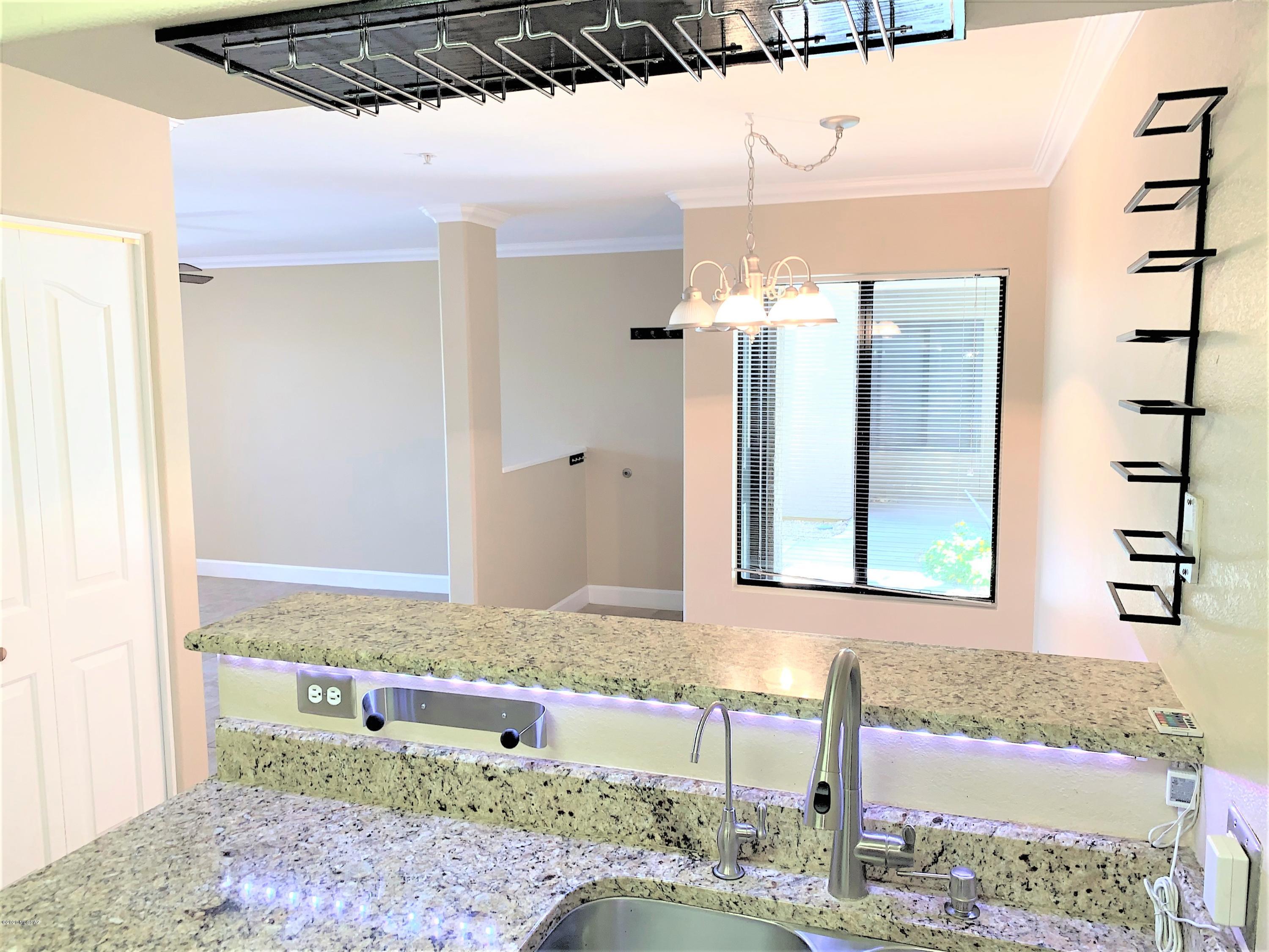 Veranda at Ventana Condominiums - Residential
