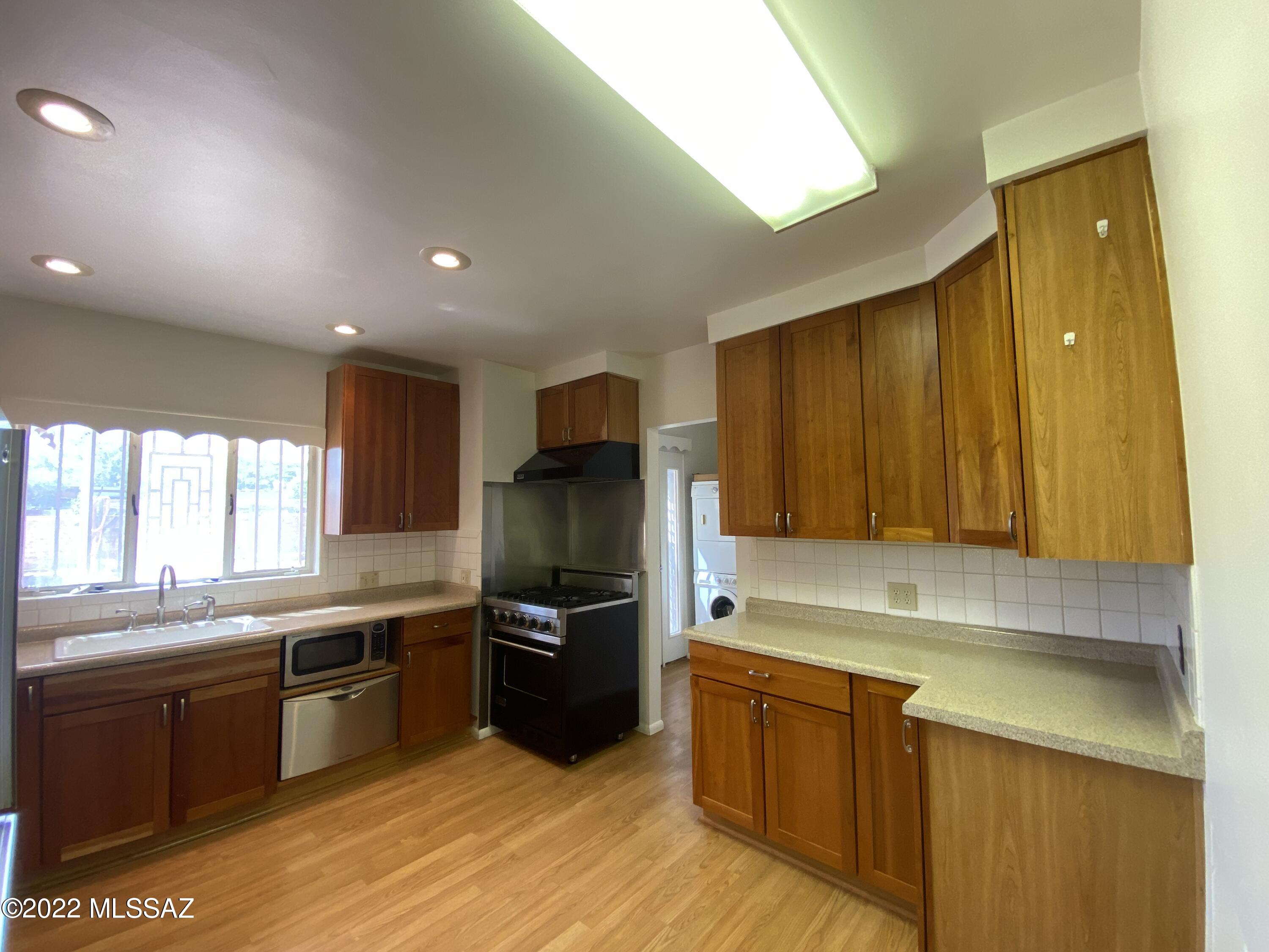 New Deal Acres, Blk 9 Resub - Residential Lease
