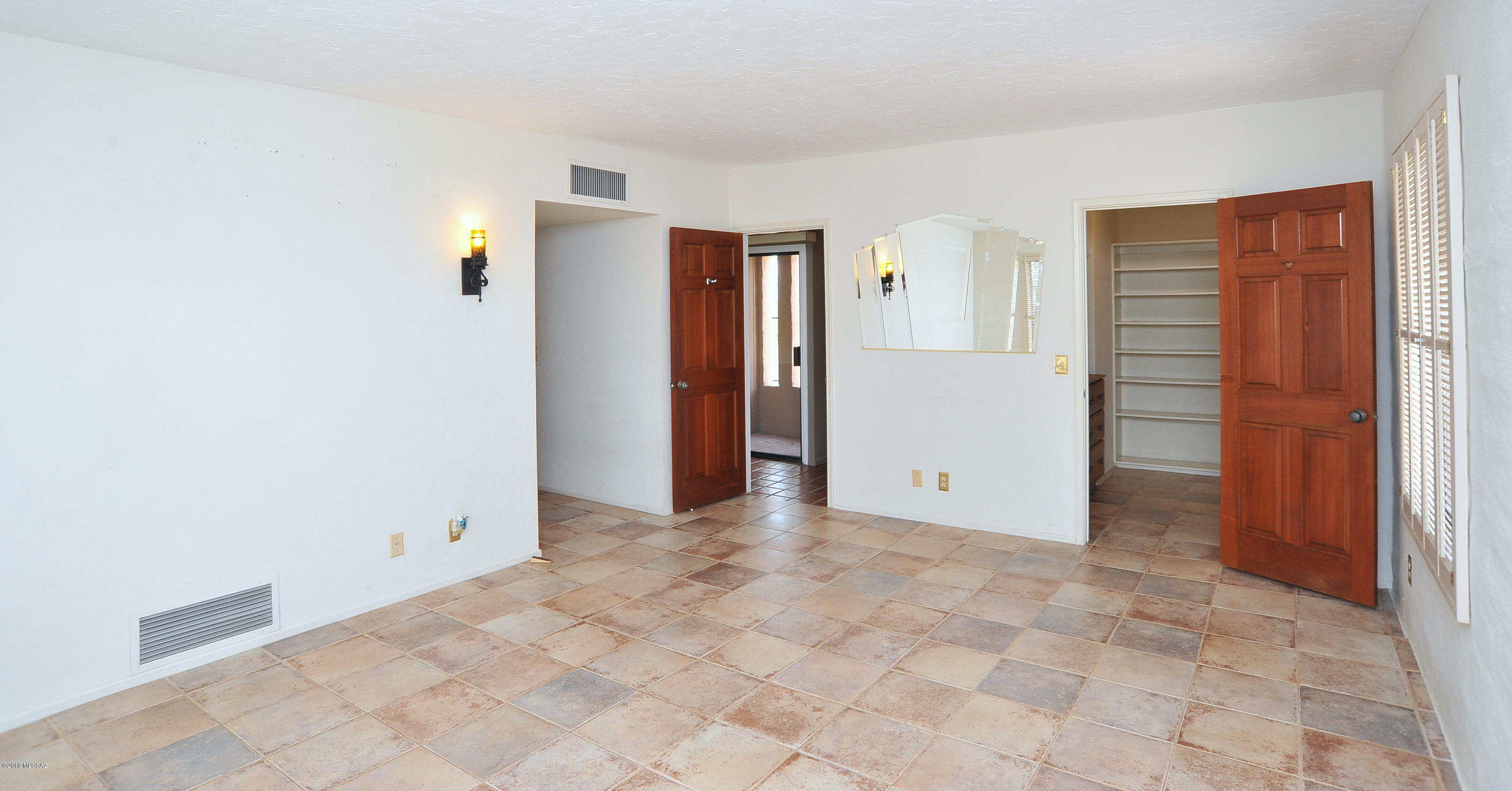 Catalina Foothills Estates NO. 7 - Residential
