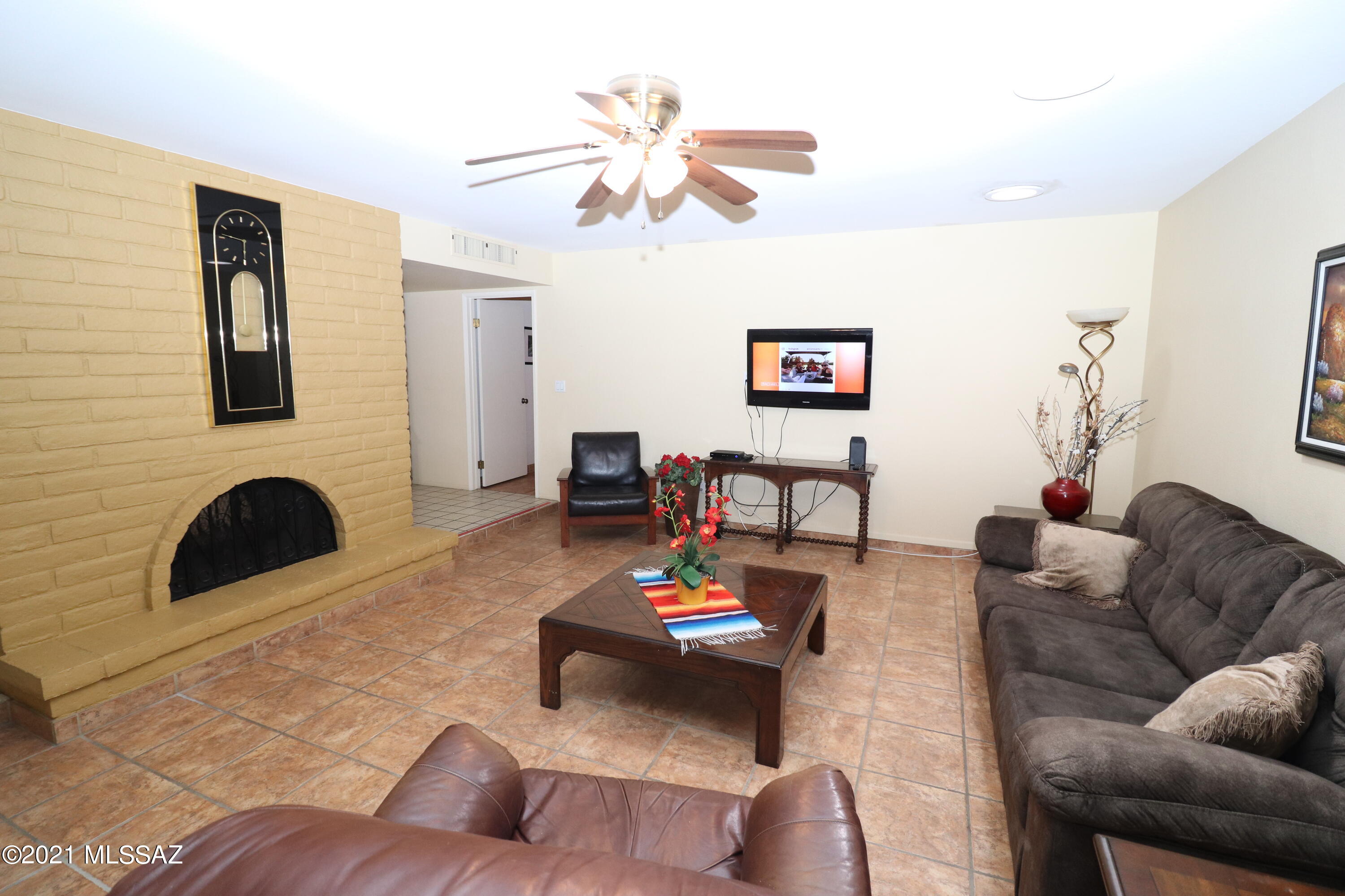 Catalina Del Rey (1-179) - Residential Lease