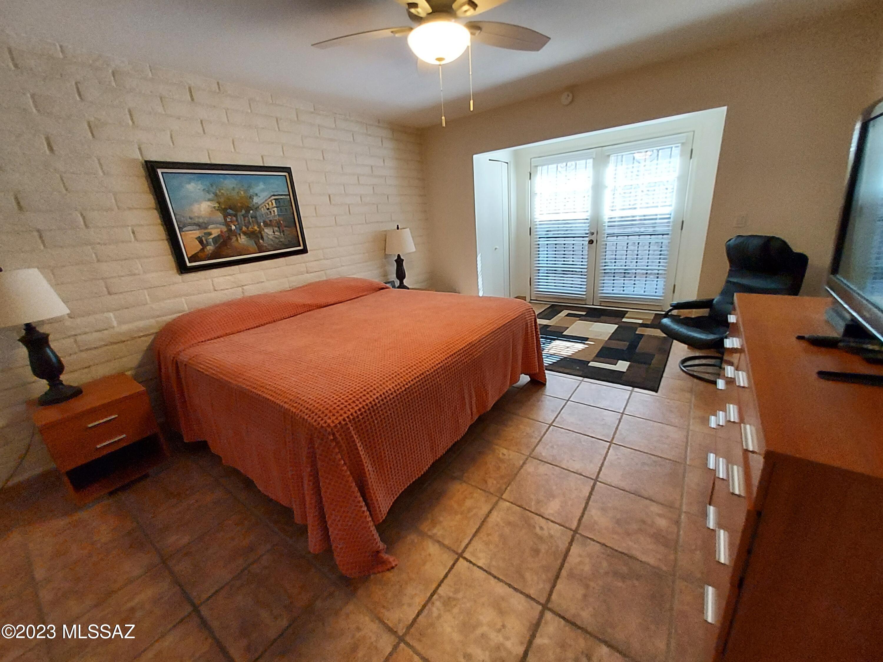 Catalina Del Rey (1-179) - Residential Lease