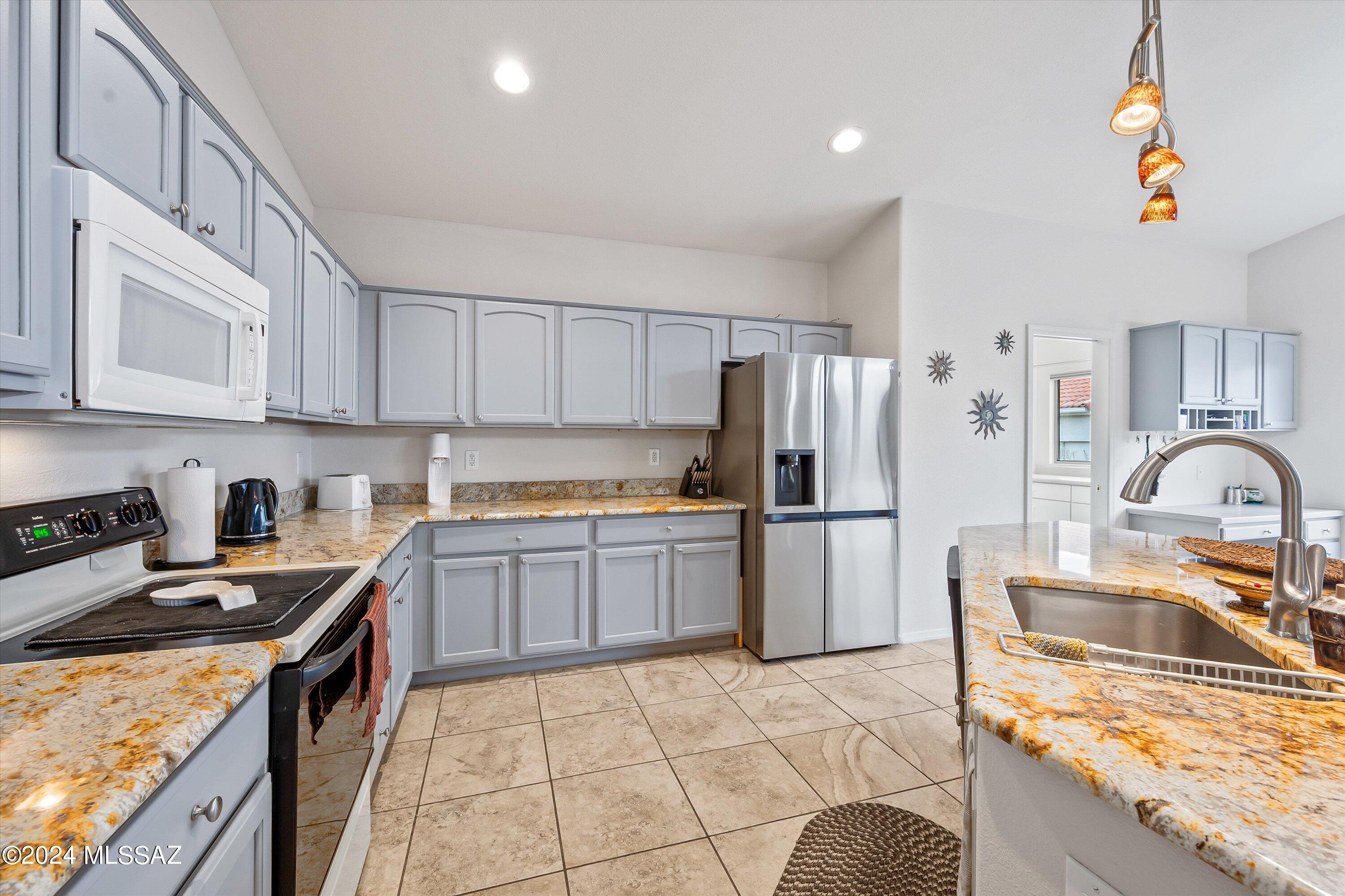 Saddlebrooke - Residential
