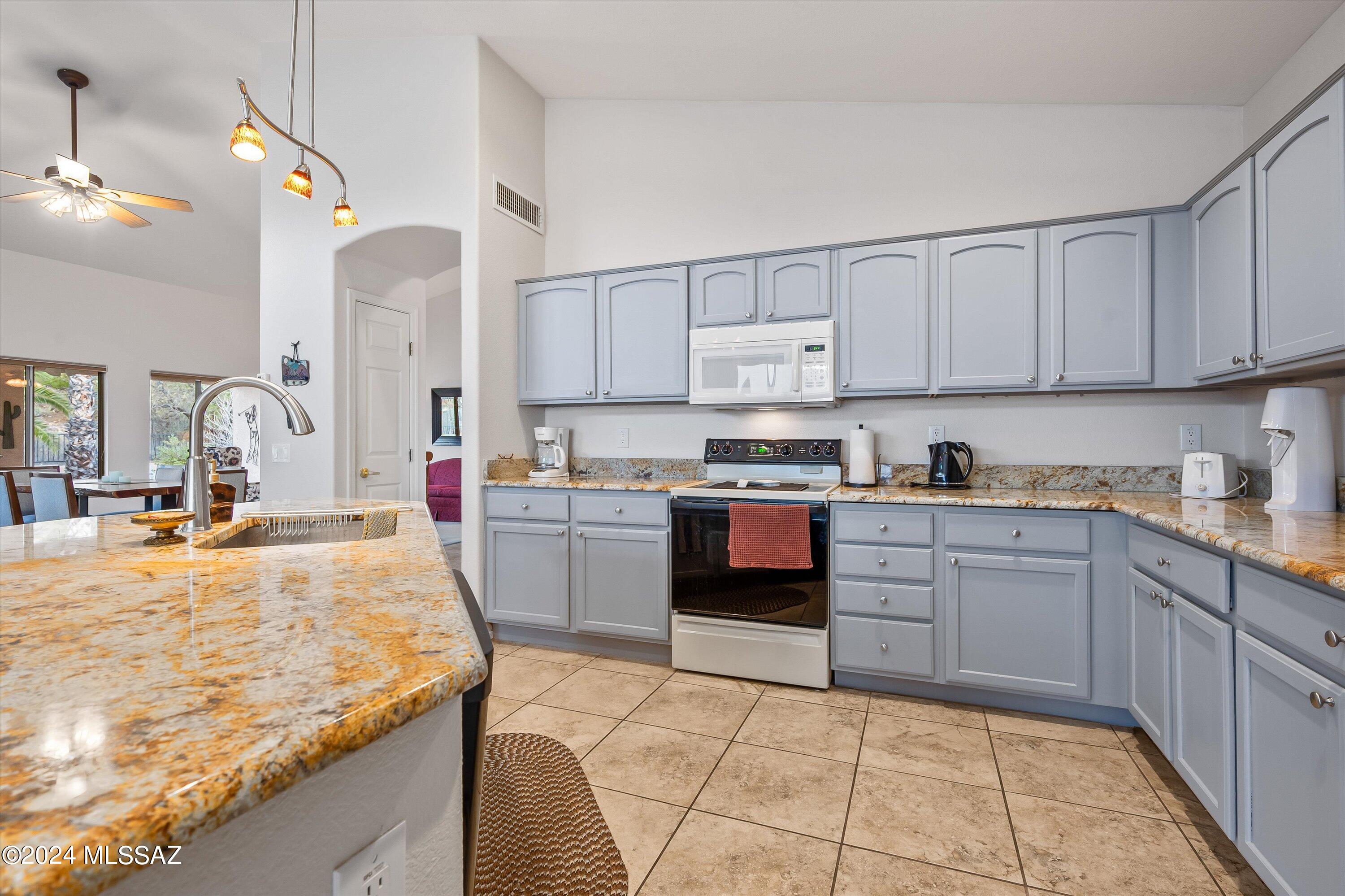 Saddlebrooke - Residential