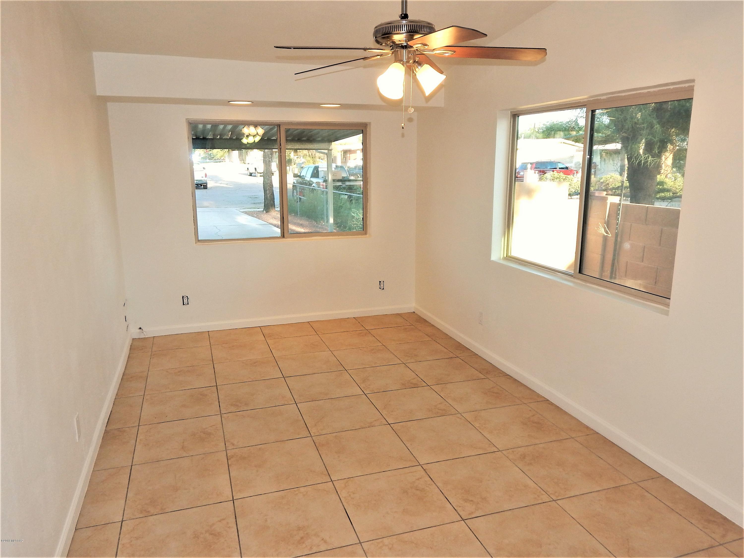 Casas Adobes Addition - Residential