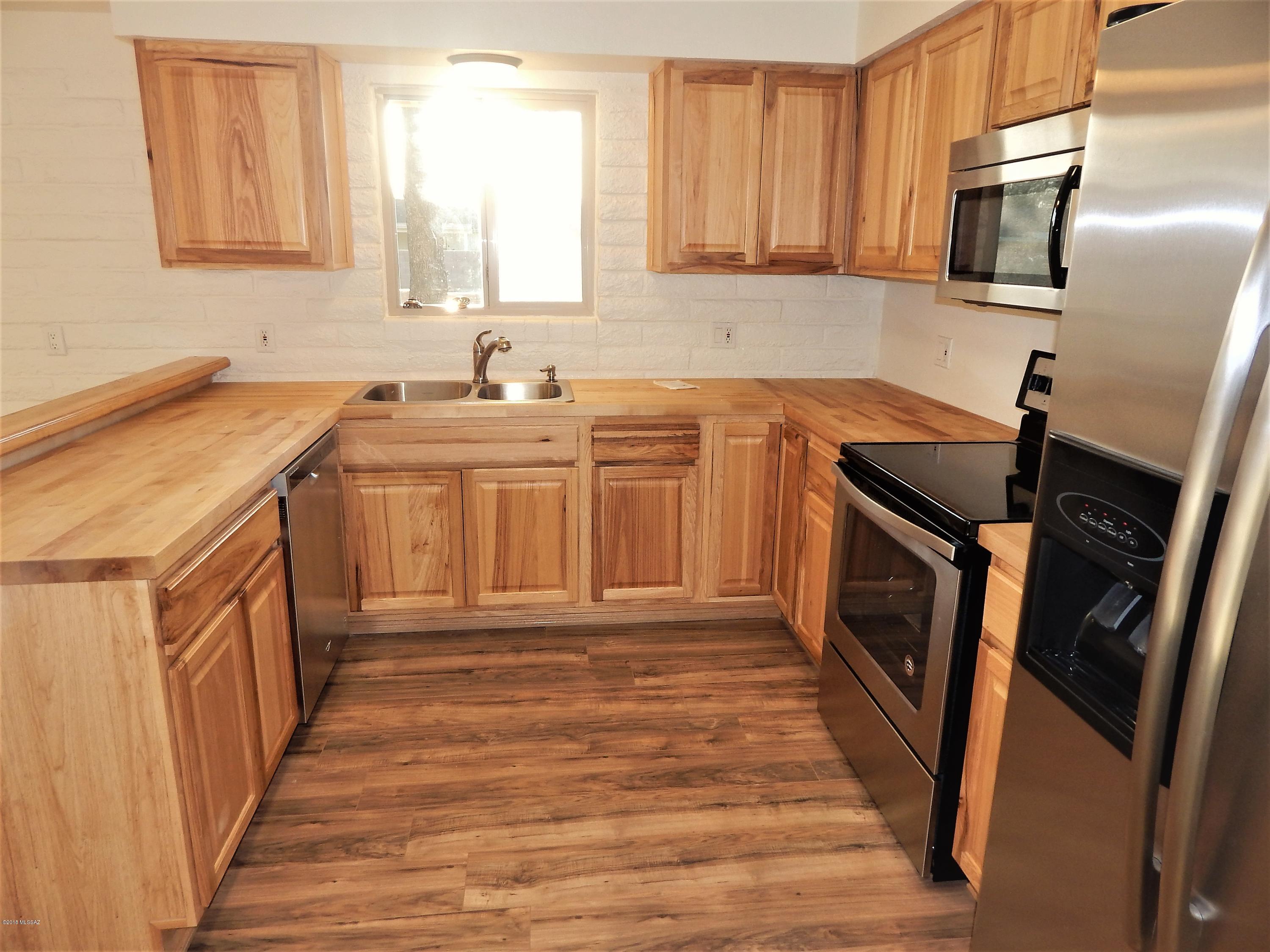 Casas Adobes Addition - Residential