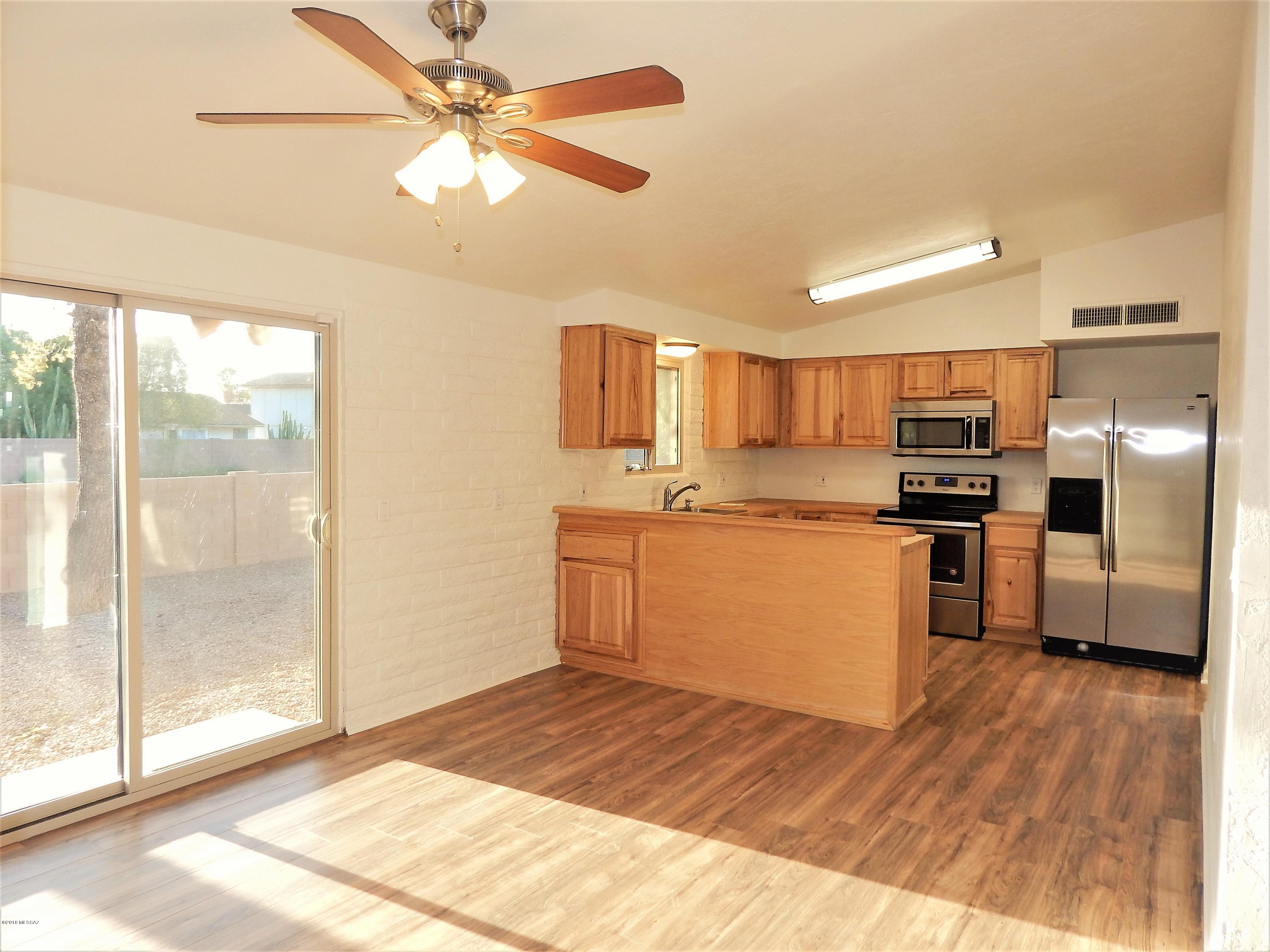 Casas Adobes Addition - Residential