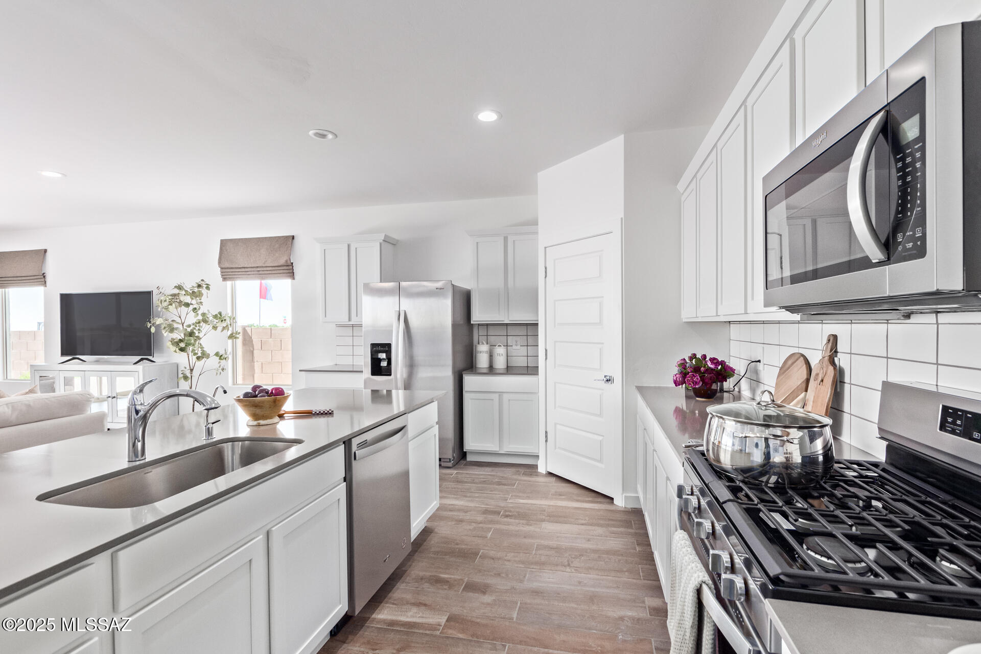 New Tucson Unit NO. 7 (1-159) - Residential