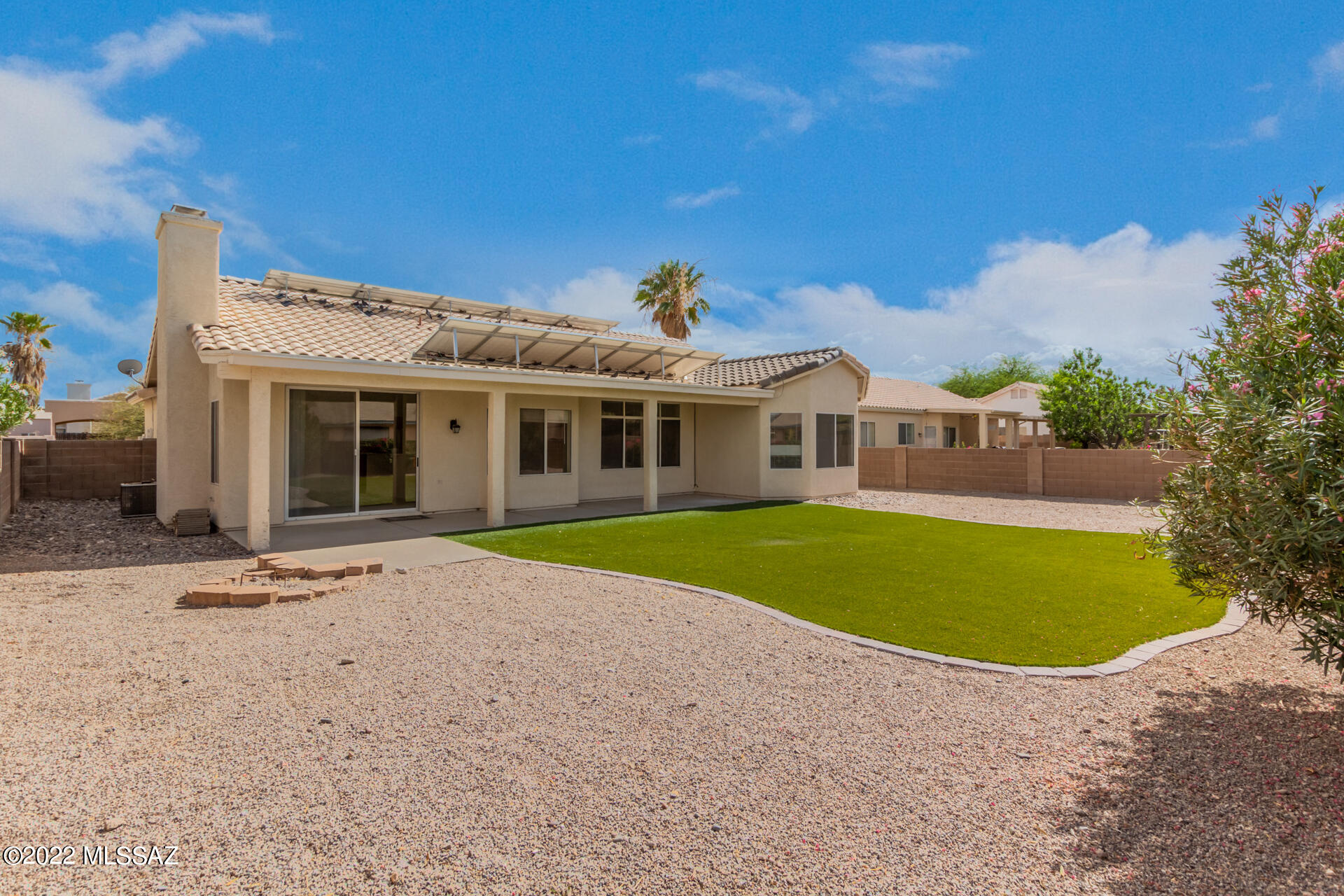Hacienda Del Oro (1-879) - Residential