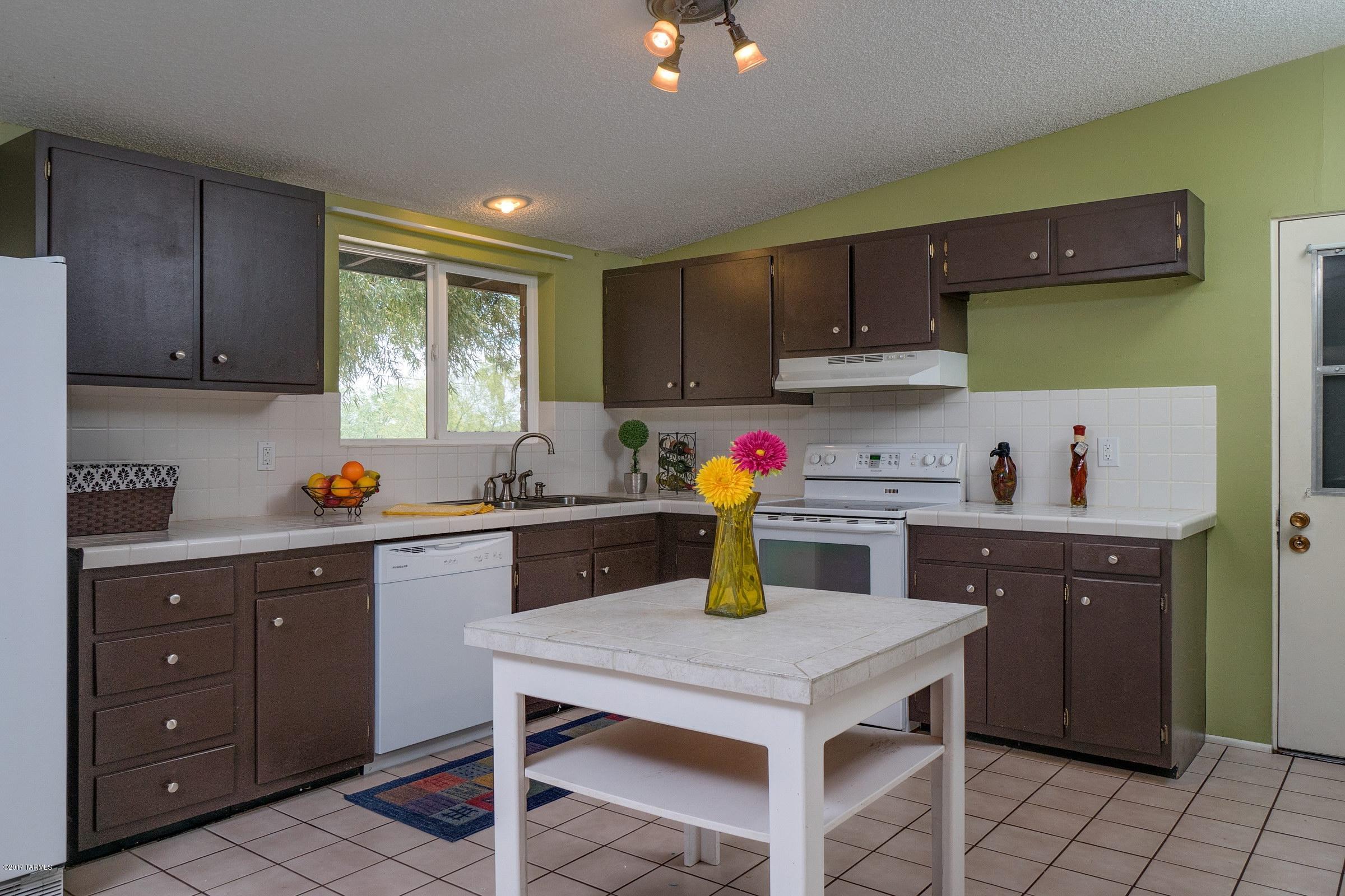 Bear Canyon Hills - Residential