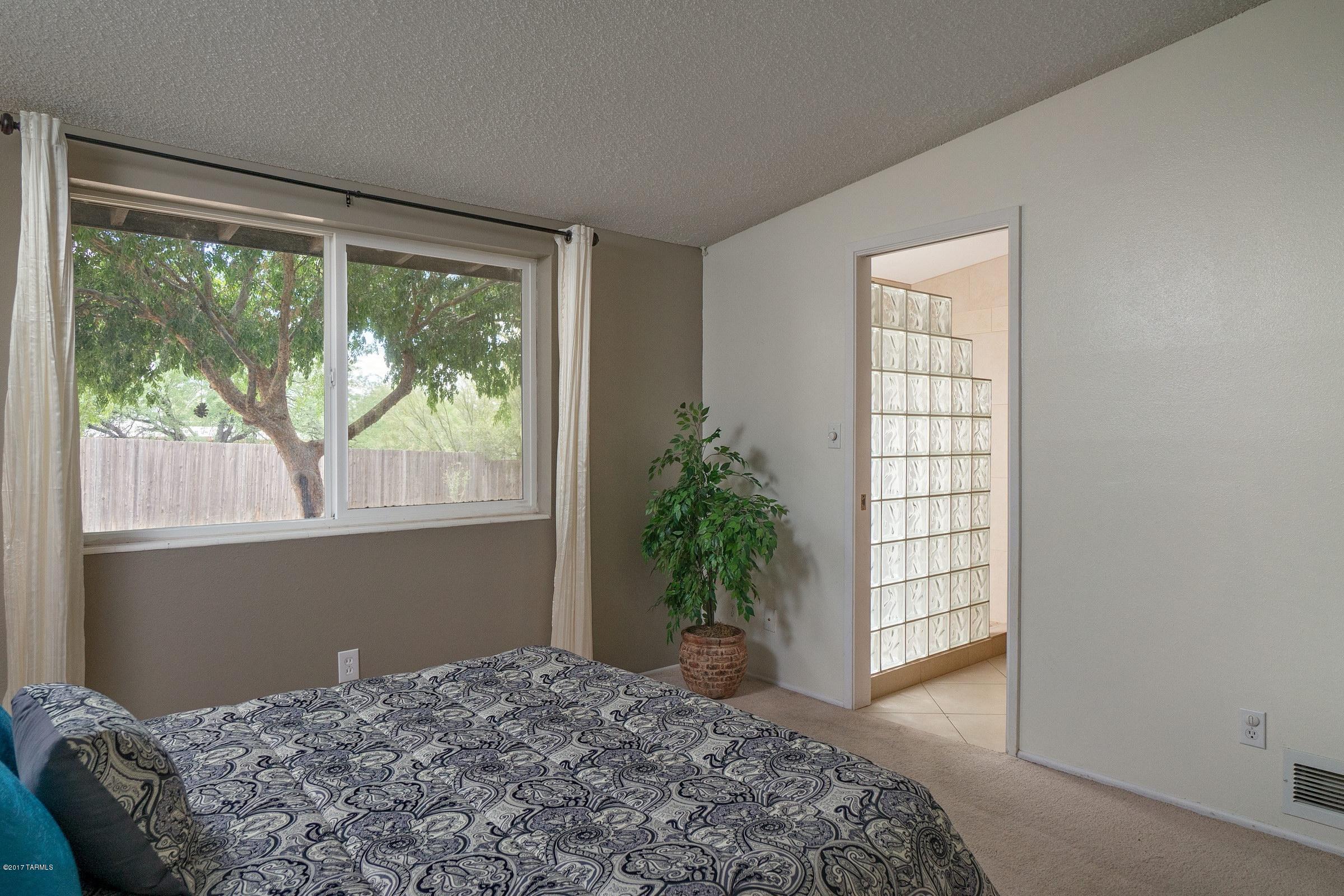 Bear Canyon Hills - Residential