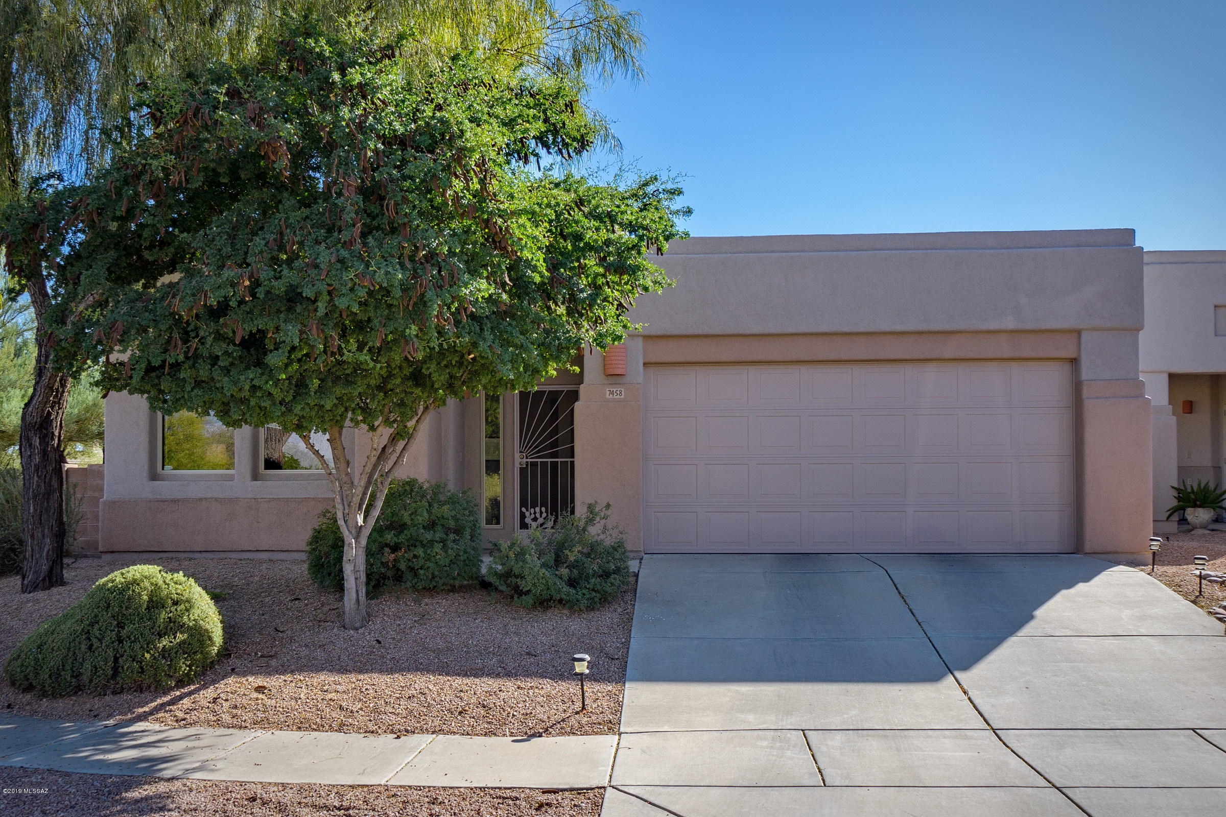 Rancho Esperero (1-343) - Residential