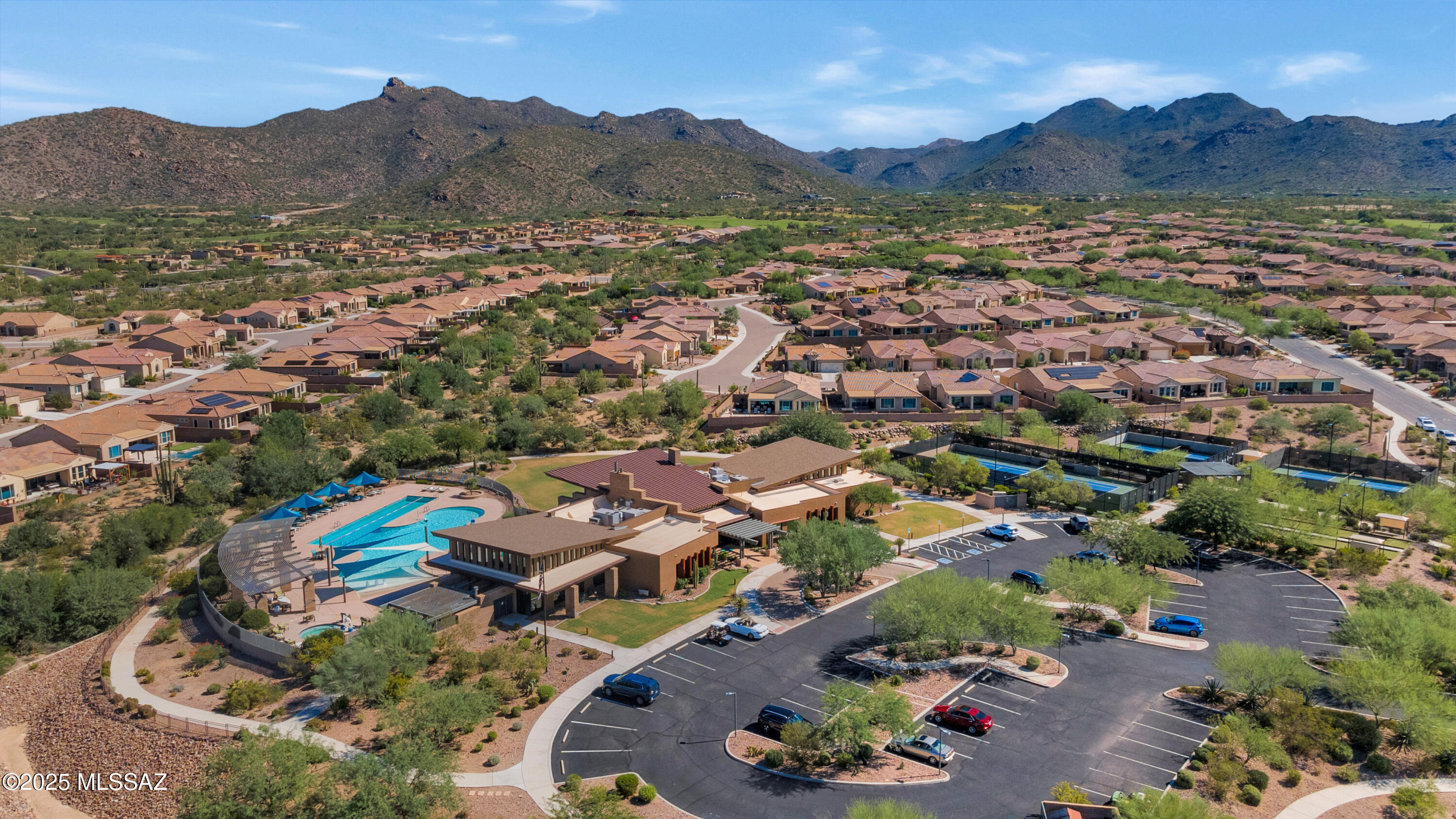 Del Webb At Dove Mountain SQ20131930189 - Residential