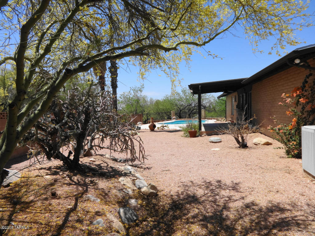 The Foothills Clusters (214-372) - Residential Lease