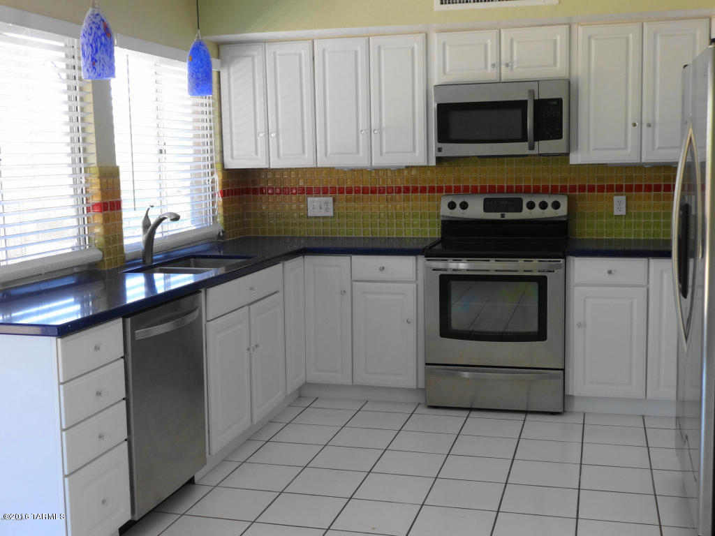 The Foothills Clusters (214-372) - Residential Lease